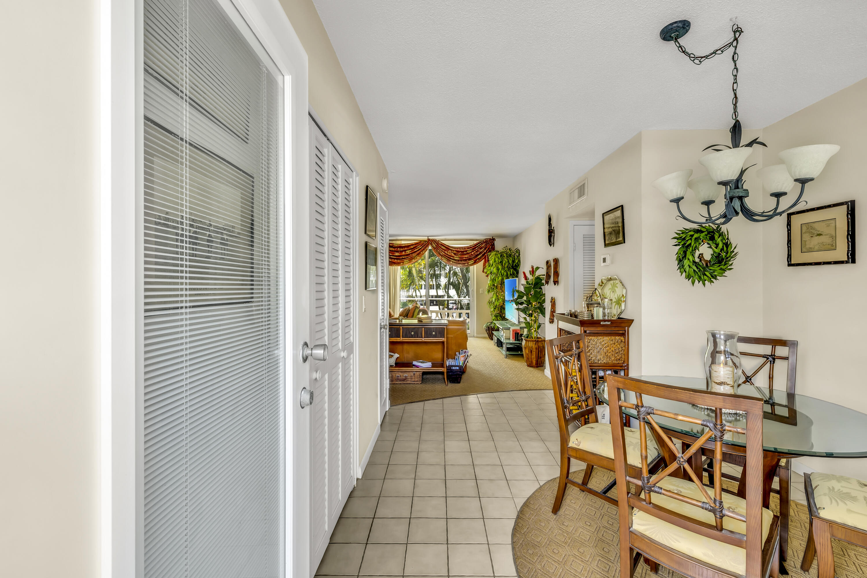 139 Sunrise Avenue 2080 Property Photo 12