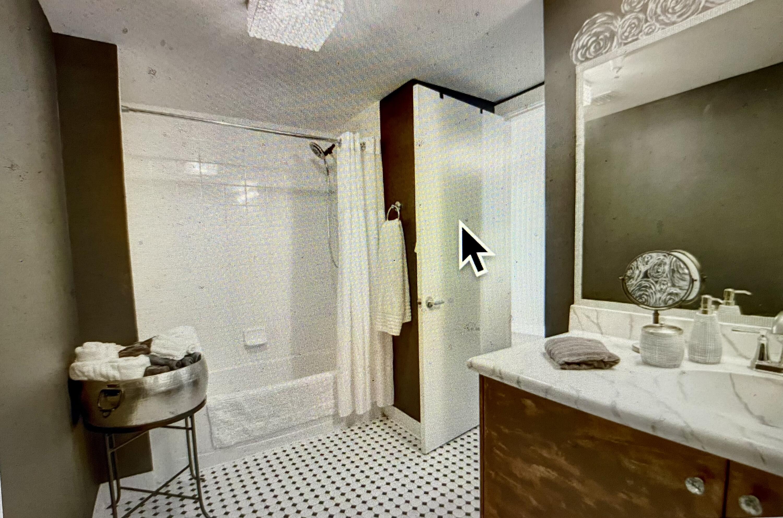 185 Ne 4th Avenue 301 Property Photo 7