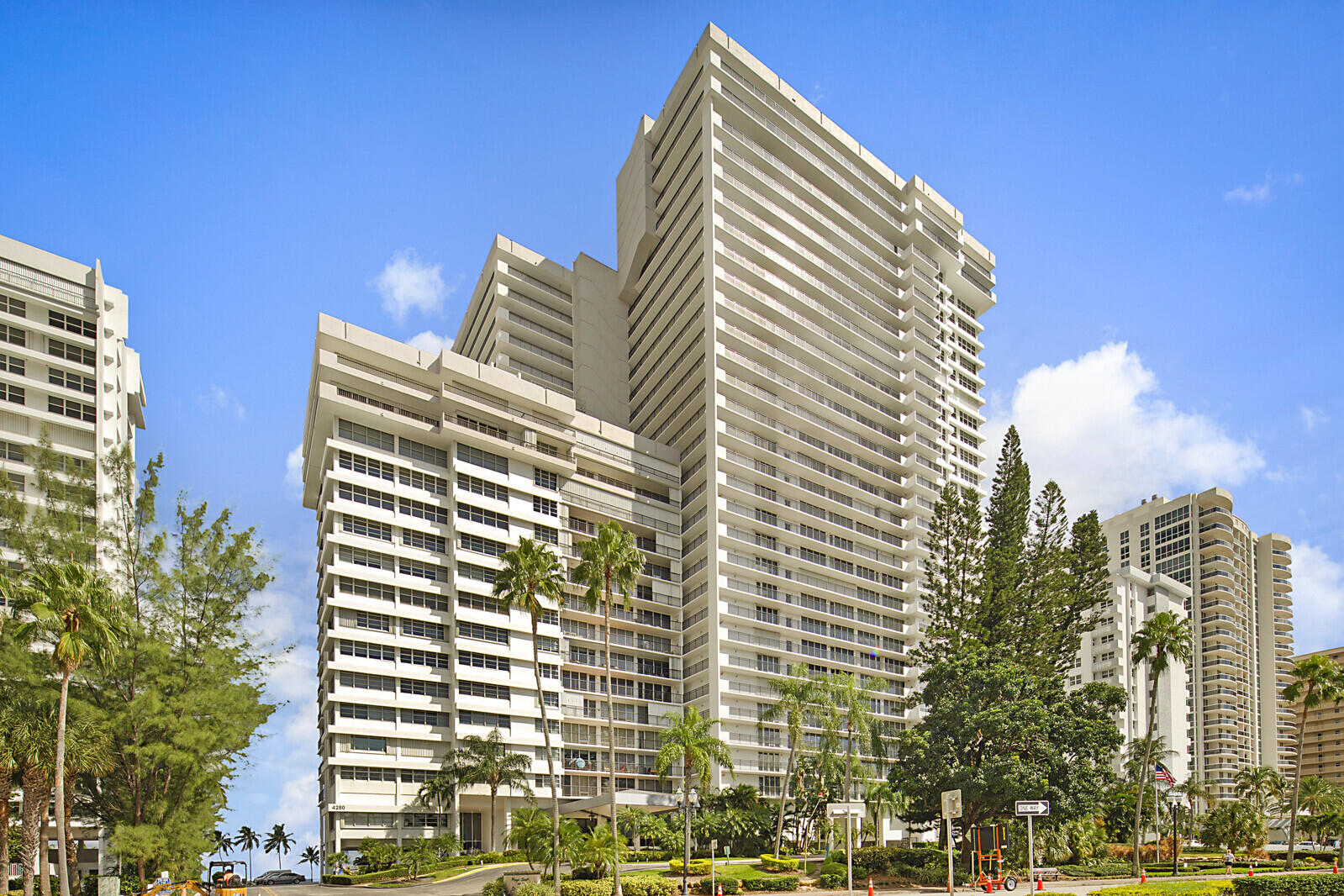 4280 Galt Ocean Drive 15e Property Photo 1