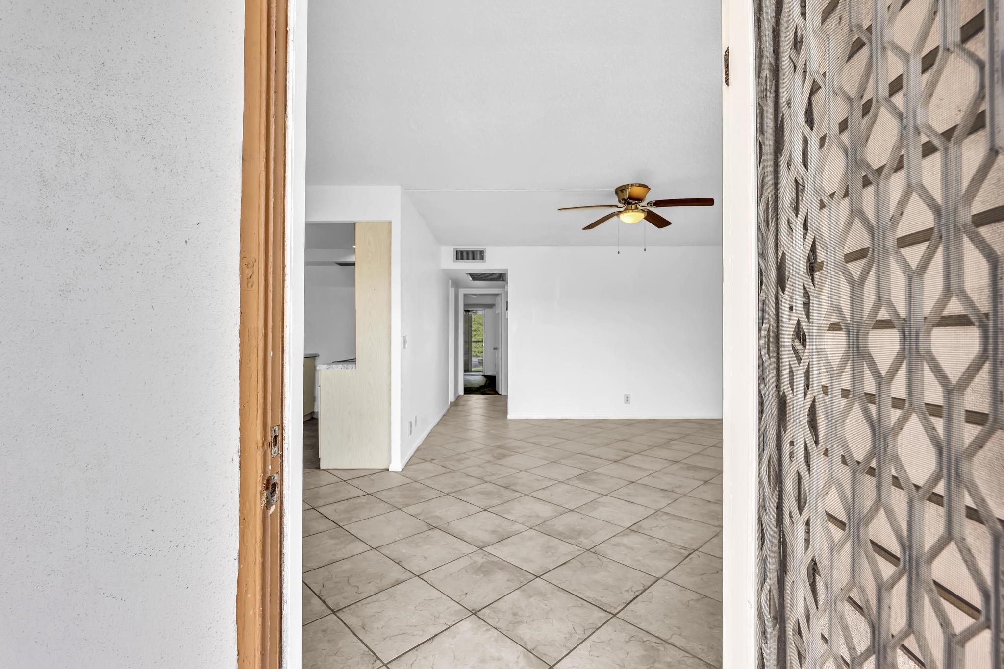 3076 Cornwall D Property Photo 10
