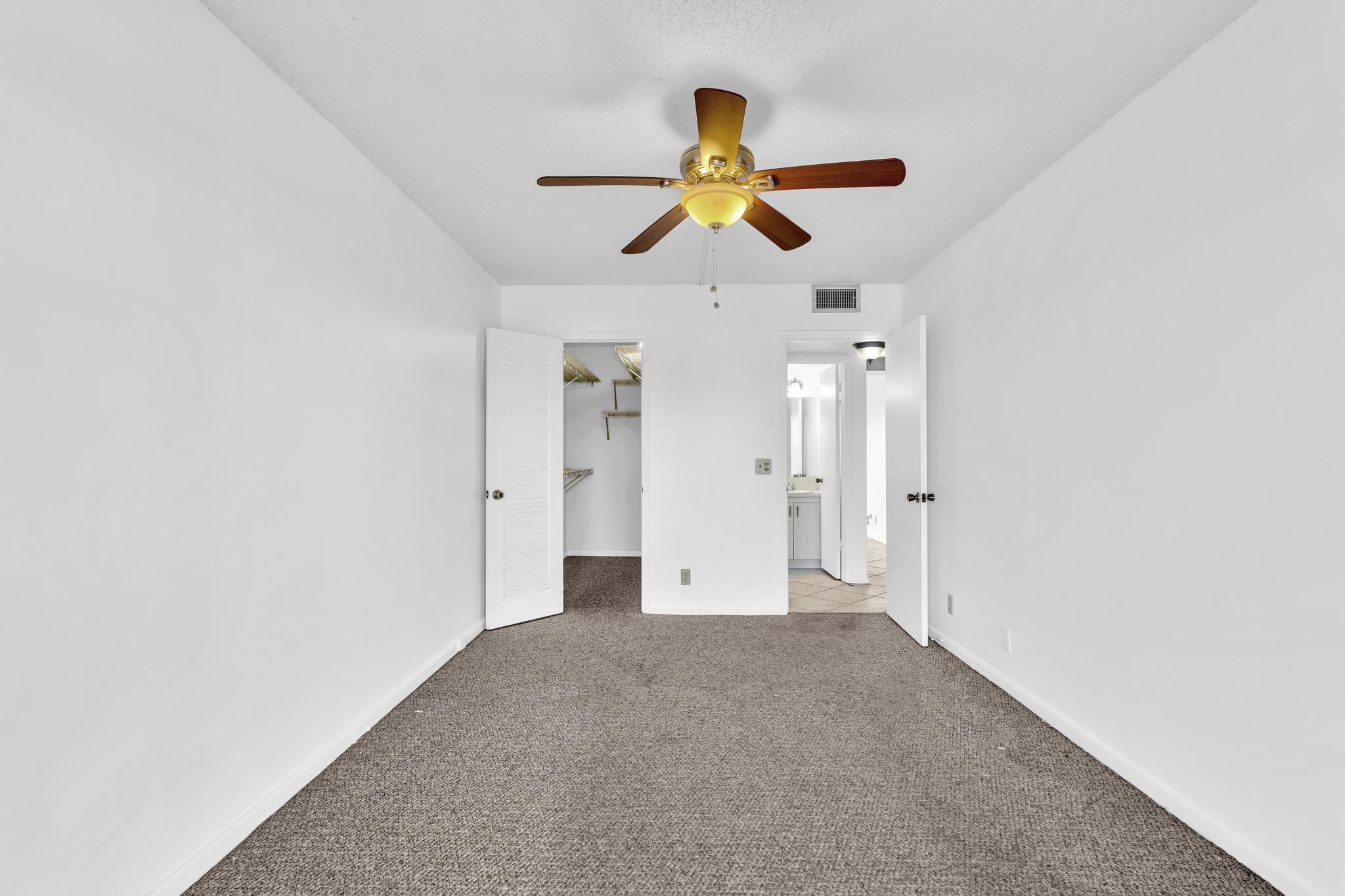 3076 Cornwall D Property Photo 27