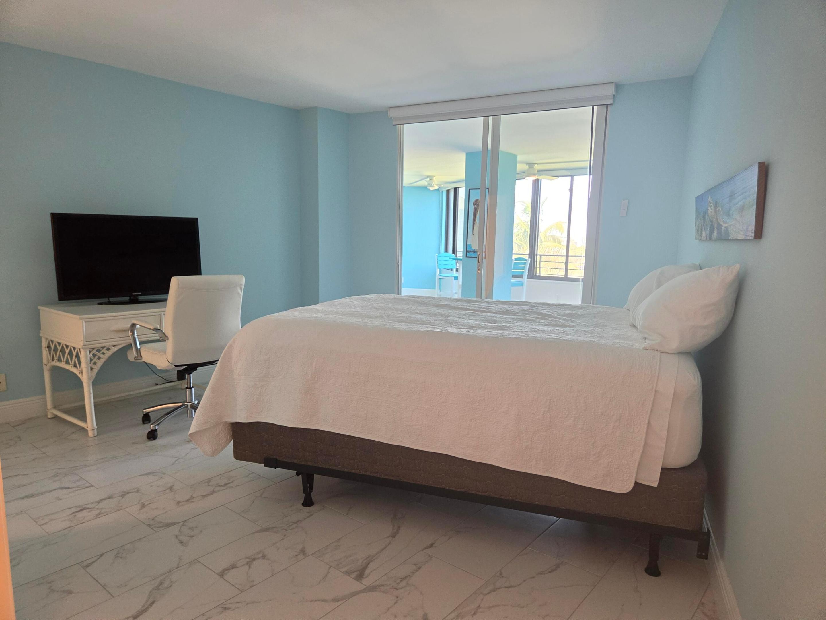 1357 Ne Ocean Boulevard 304 Property Photo 16