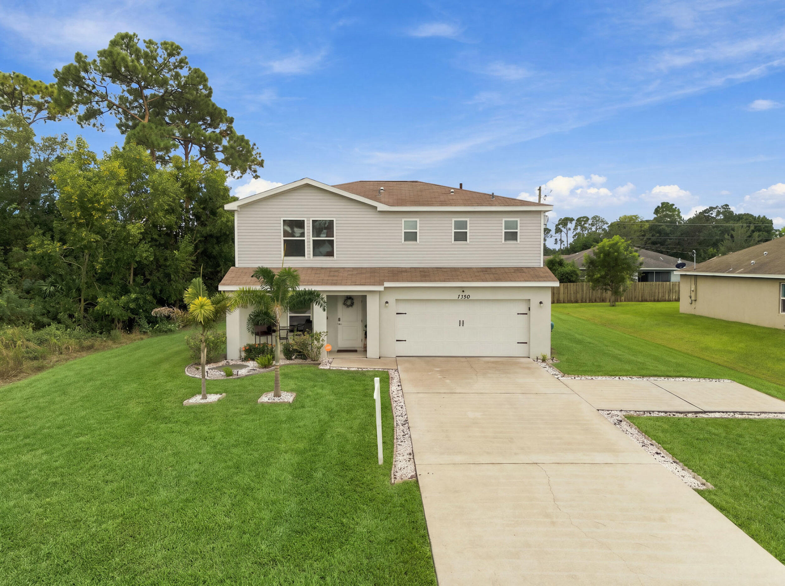 1350 Sw Paar Drive Property Photo 1