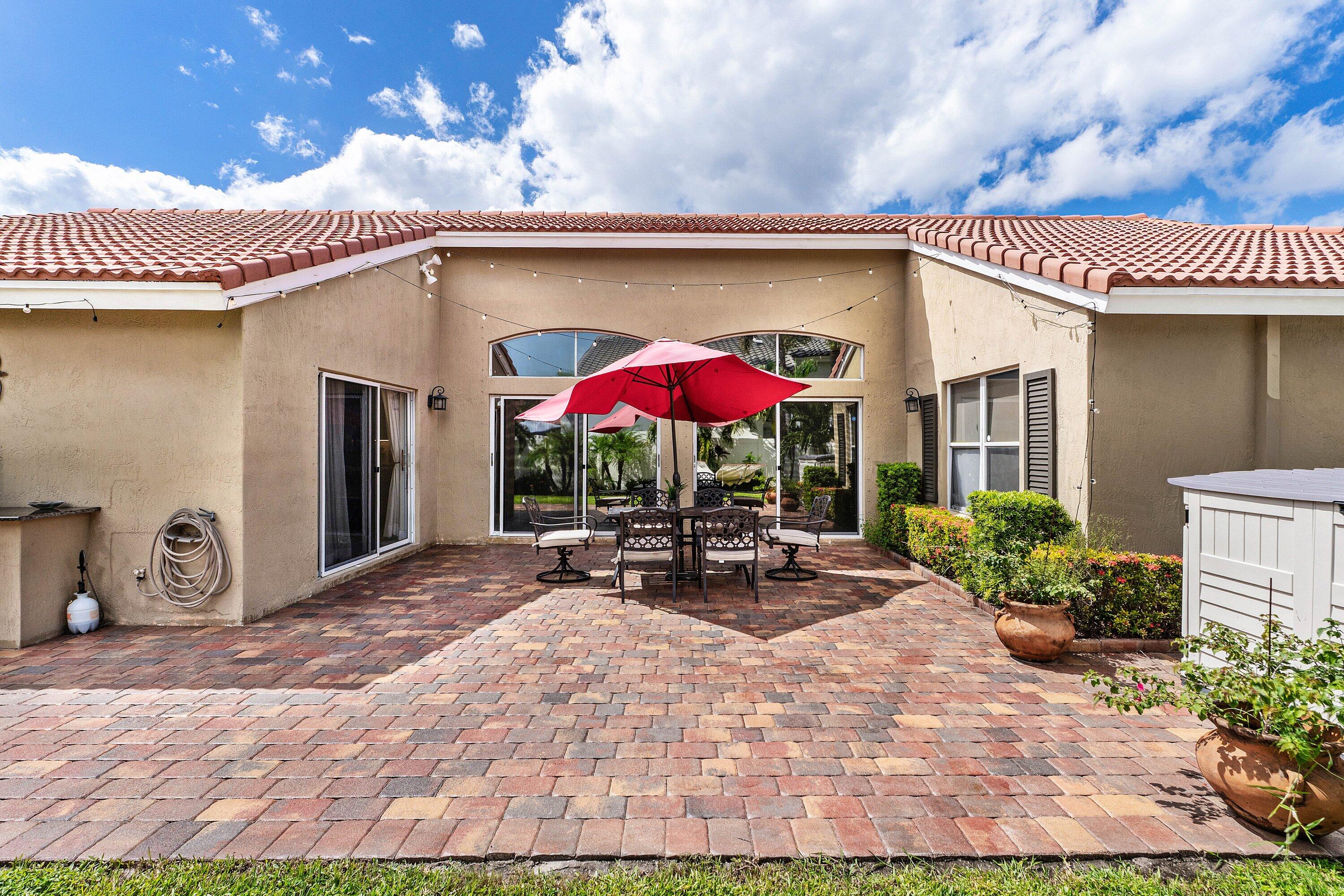 5054 Prairie Dunes Village Circle Property Photo 14