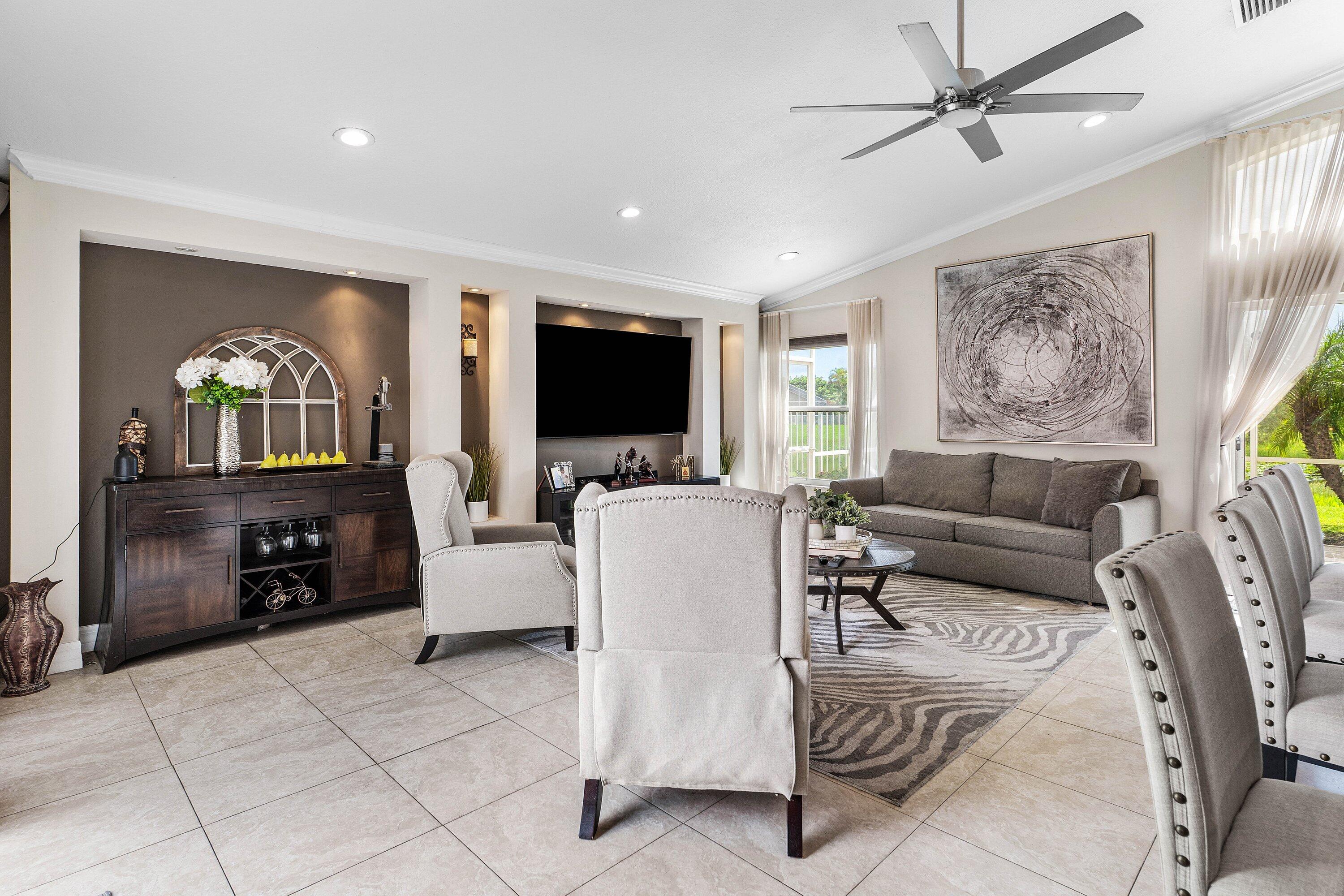 5054 Prairie Dunes Village Circle Property Photo 17