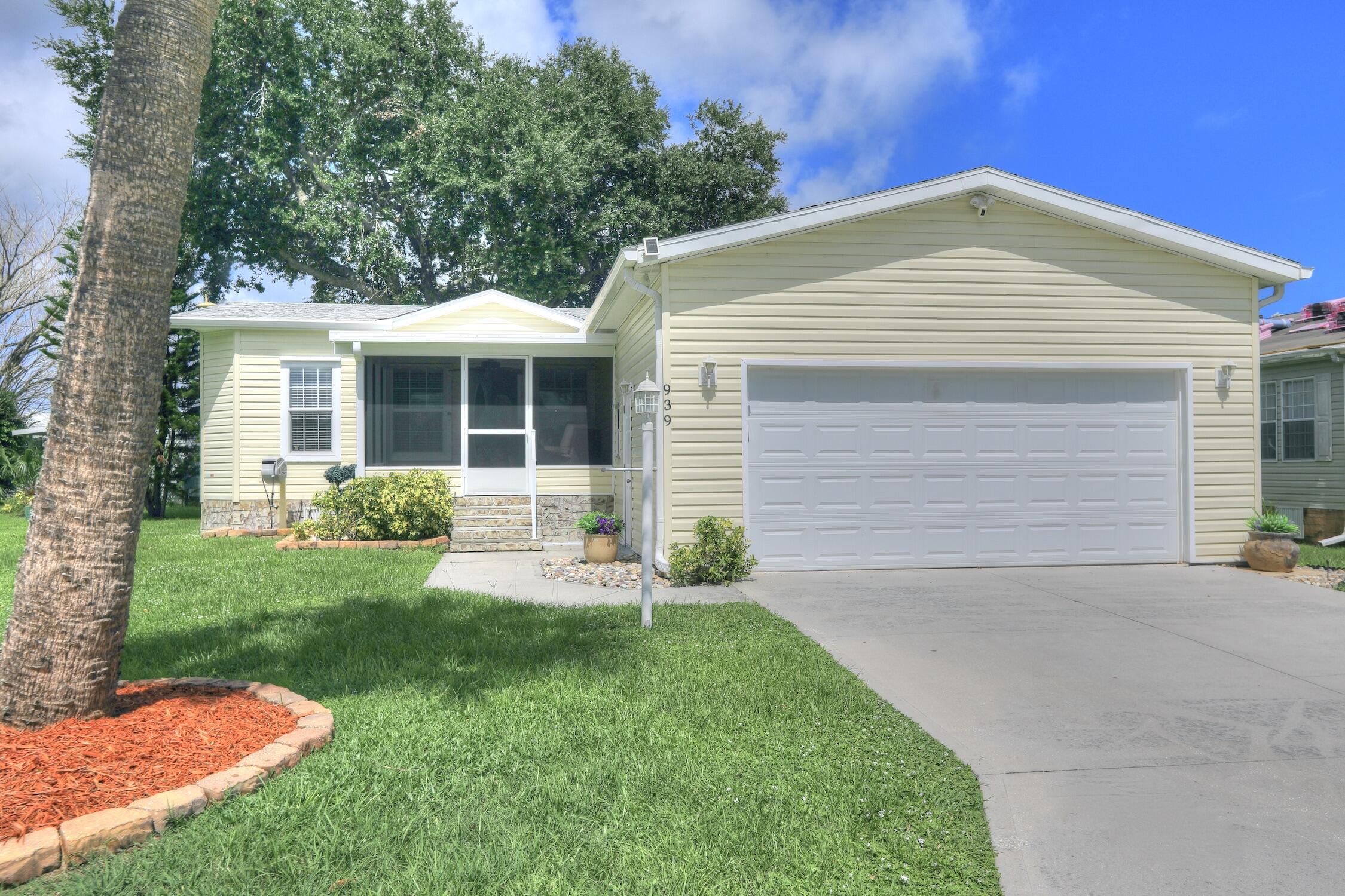 939 Pecan Circle Property Photo 1