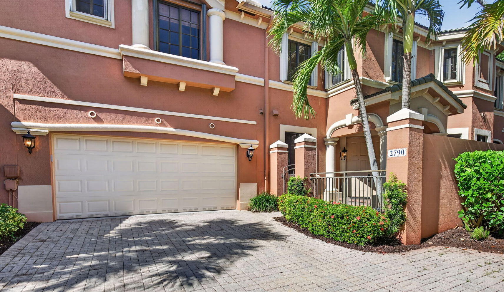 2790 Kinsington Circle Property Photo 1