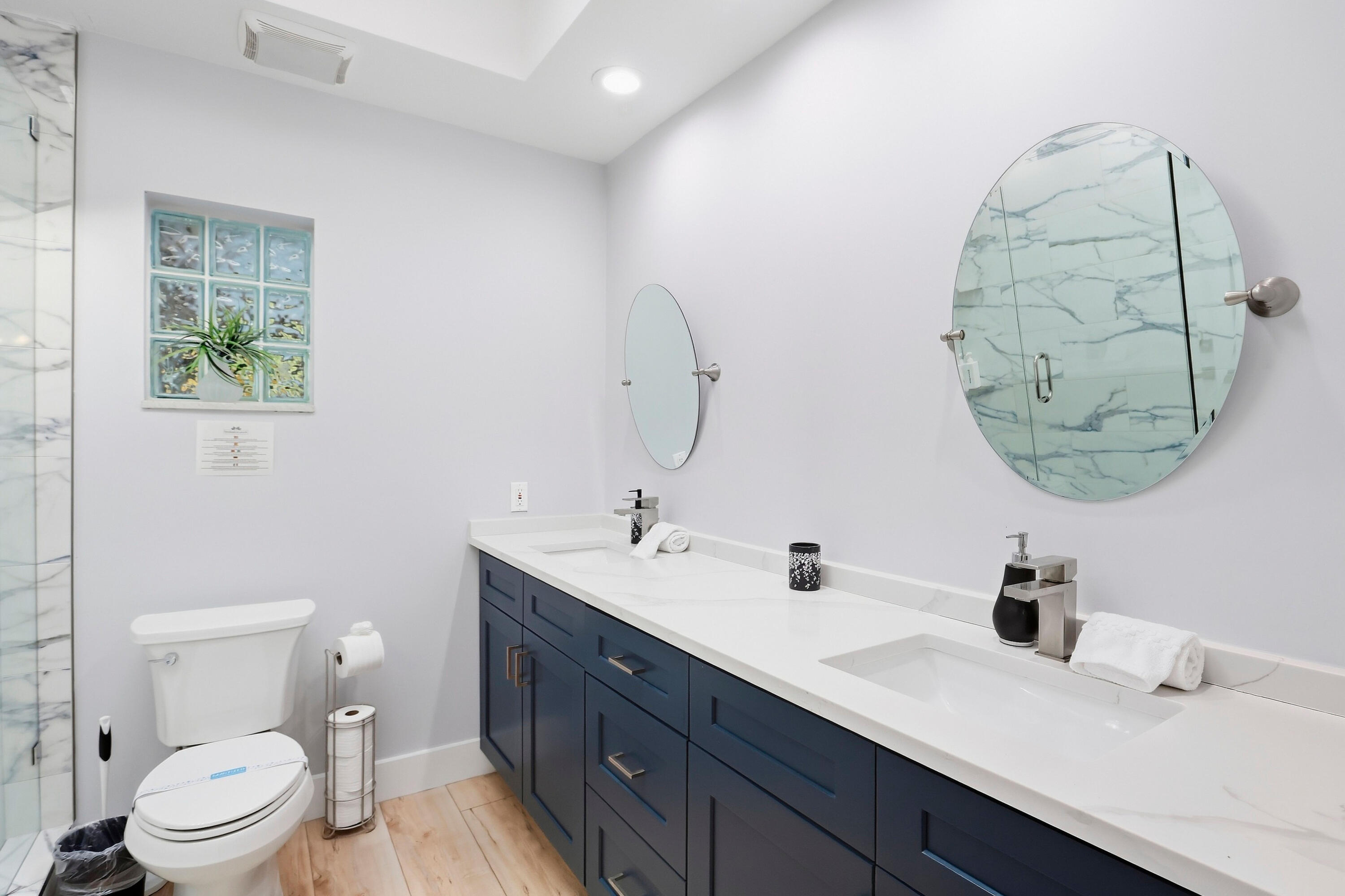 6880 Kingston Drive Property Photo 15