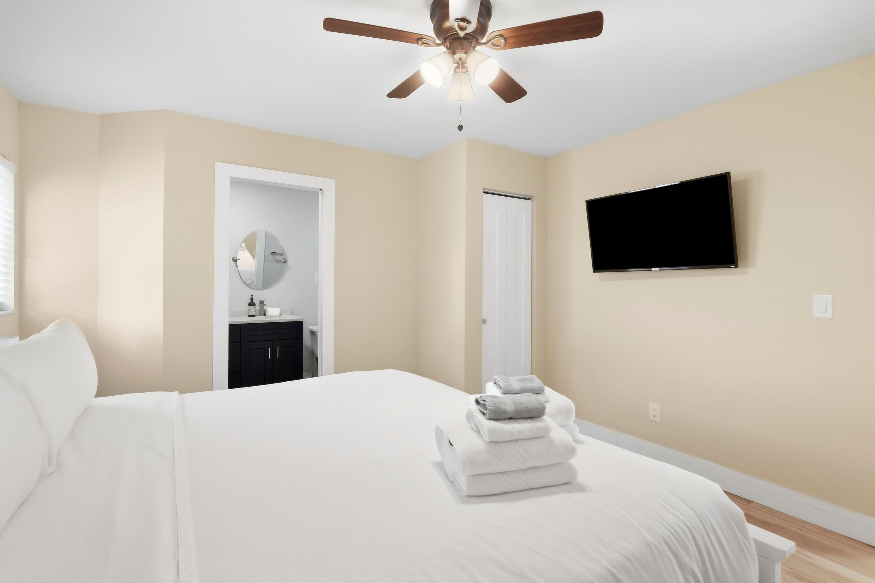 6880 Kingston Drive Property Photo 24