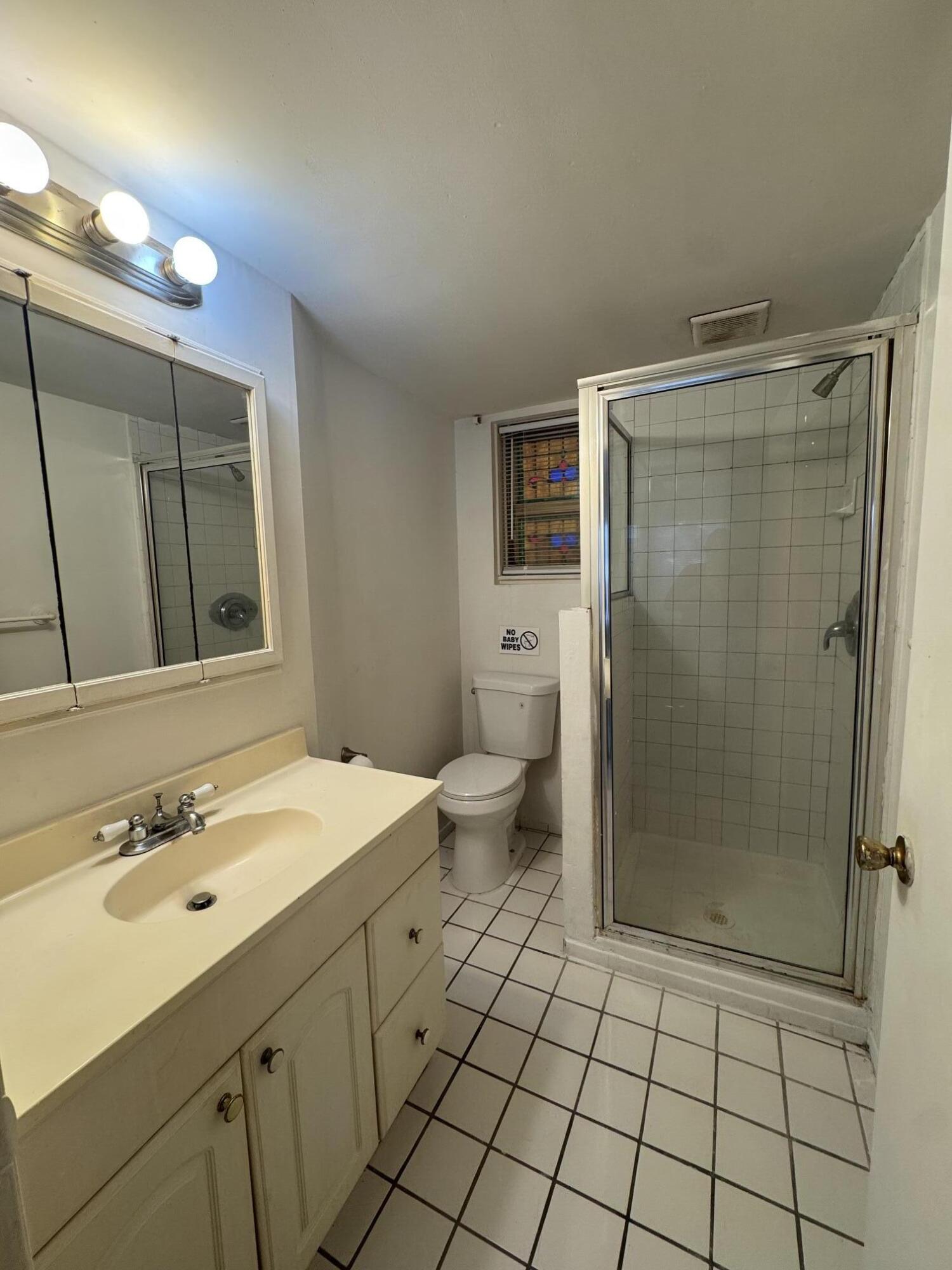 1217 Se 1st Street Property Photo 8