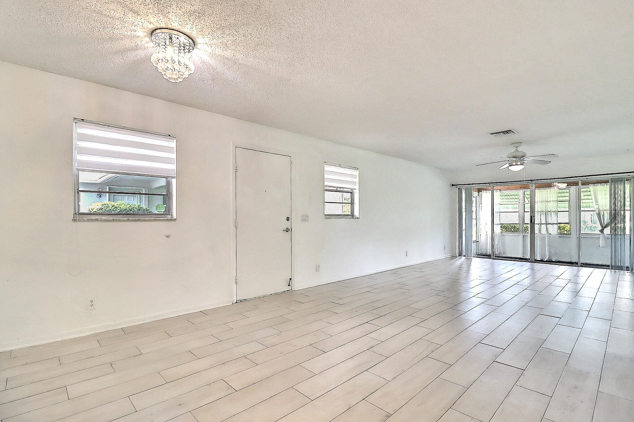 450 Bluebird Lane Property Photo 3
