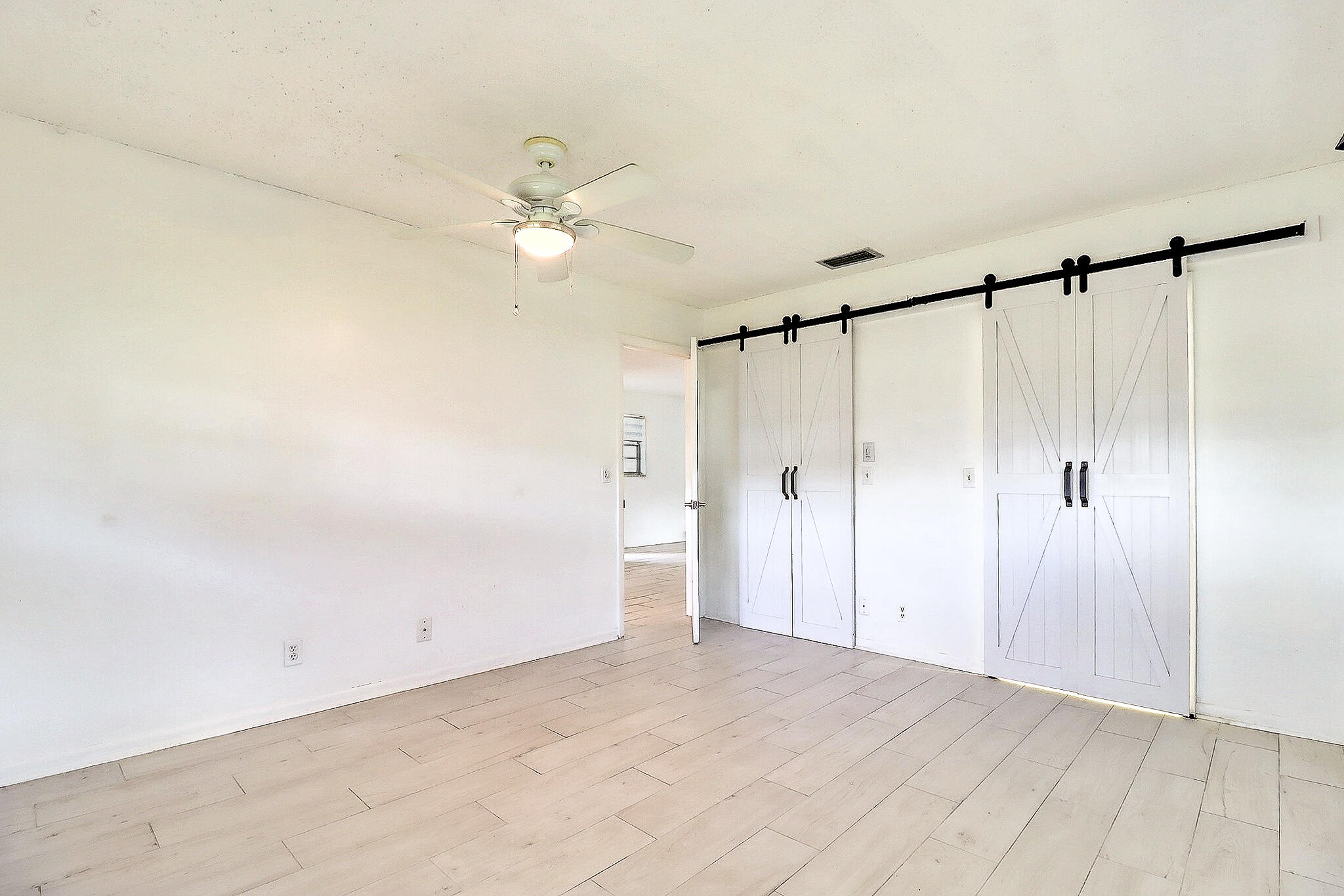450 Bluebird Lane Property Photo 14