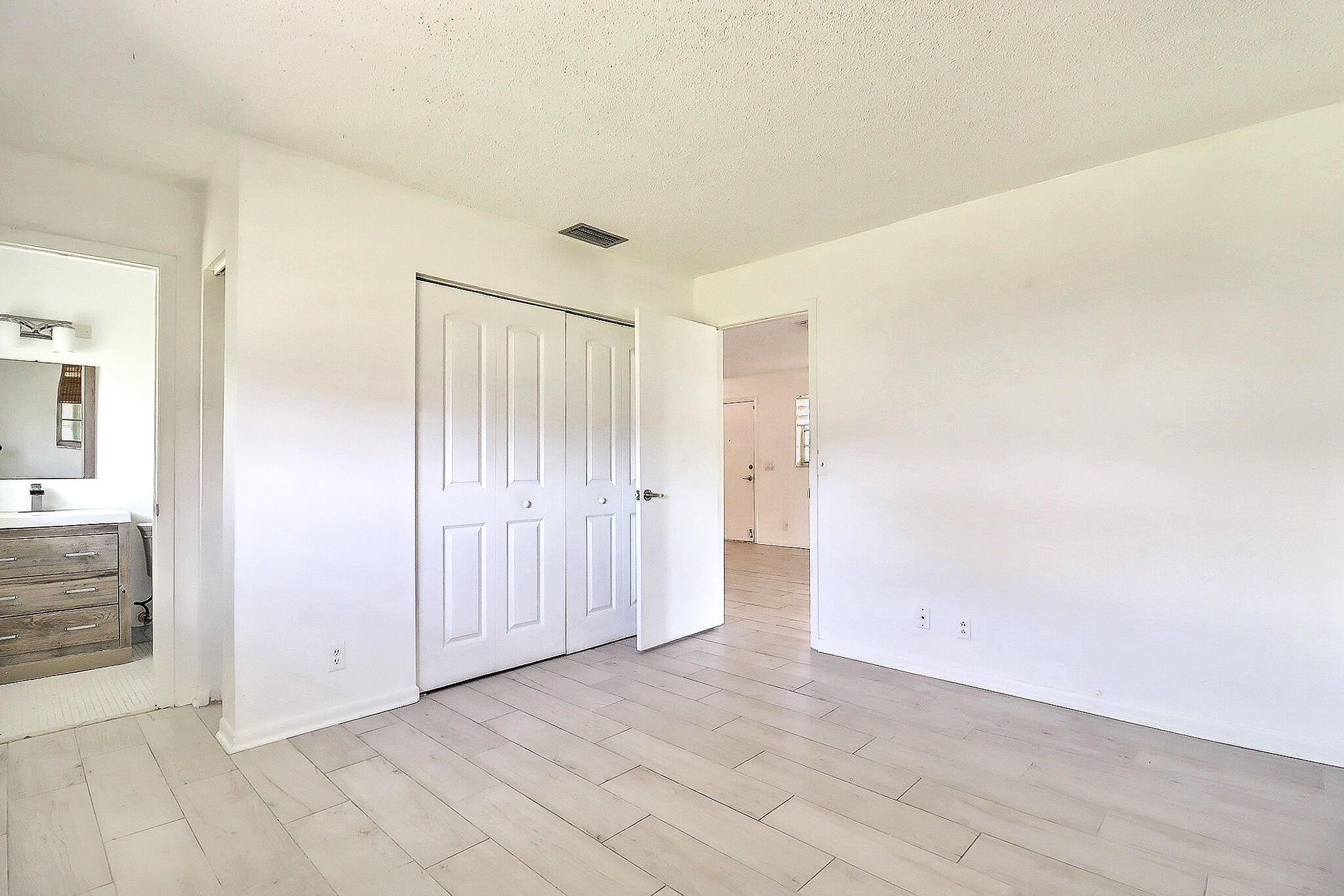 450 Bluebird Lane Property Photo 21