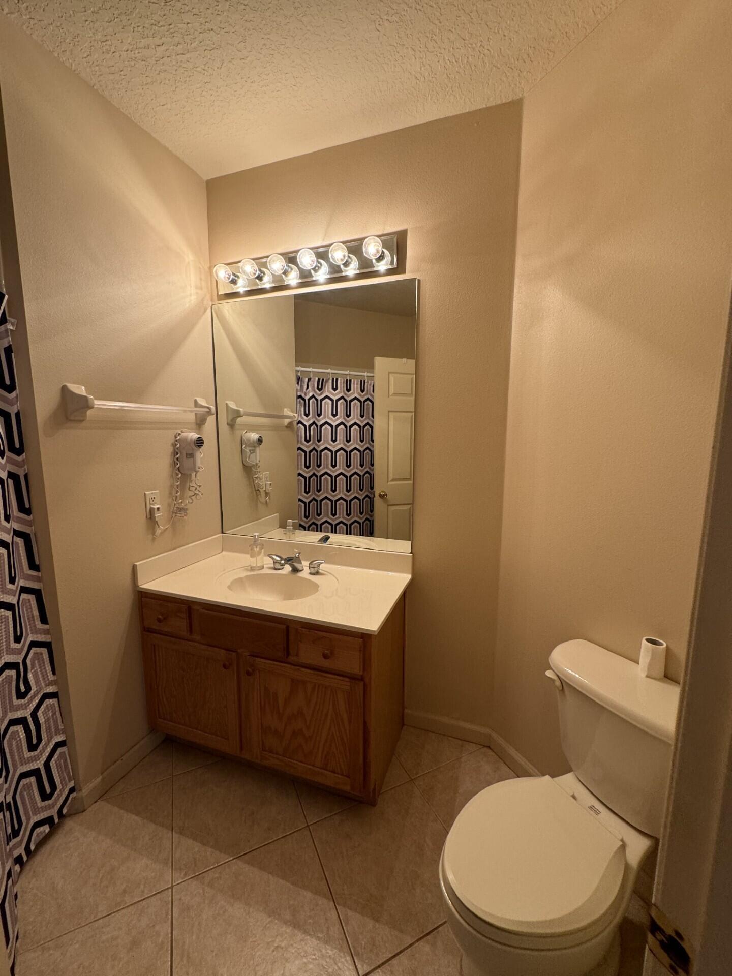 8393 Mulligan Circle Property Photo 9