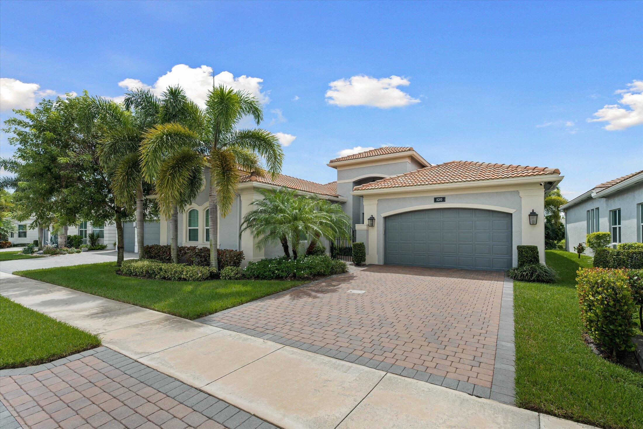 8200 Majestic Mountain Drive Property Photo 1