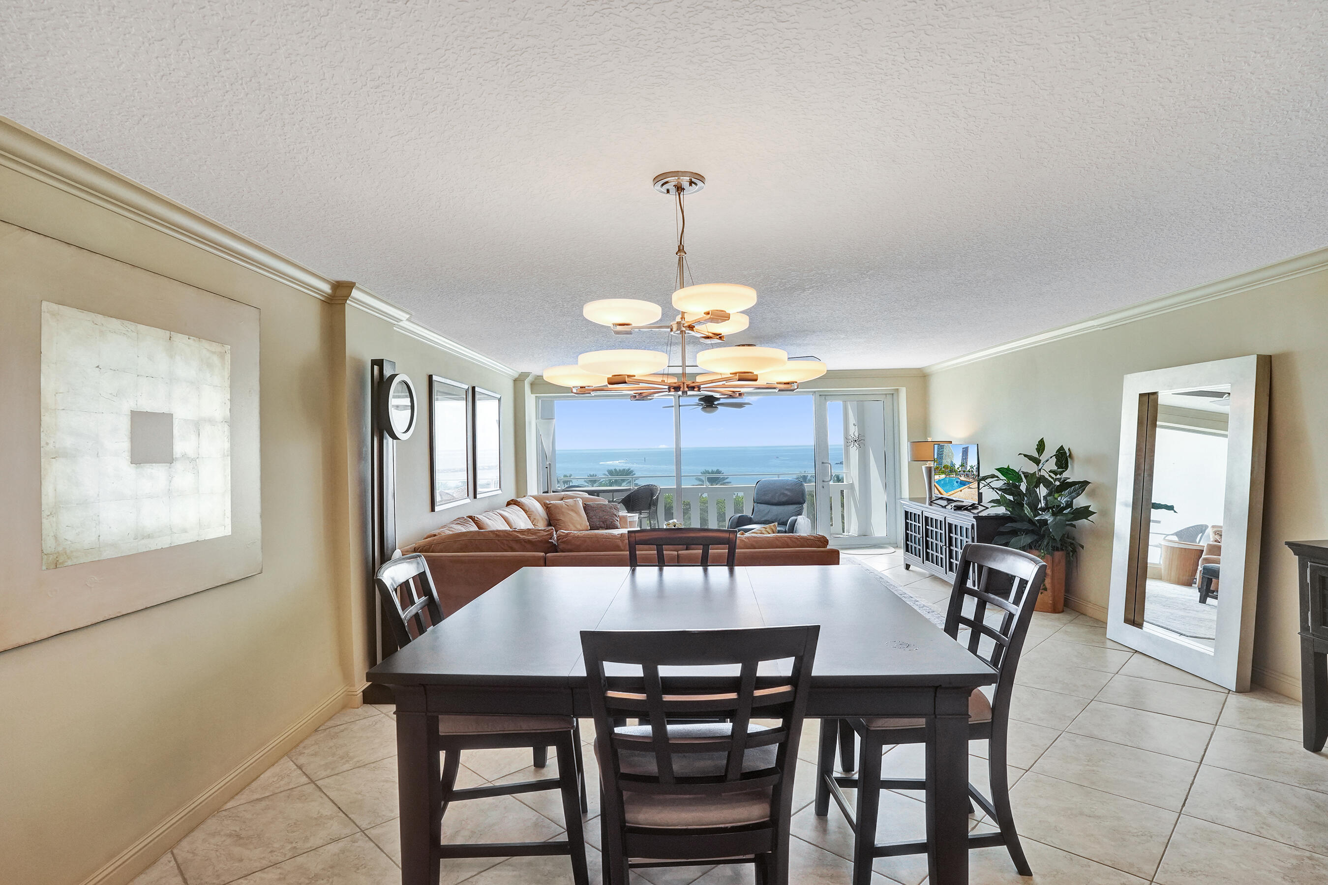 2000 S Ocean Drive 604 Property Photo 9