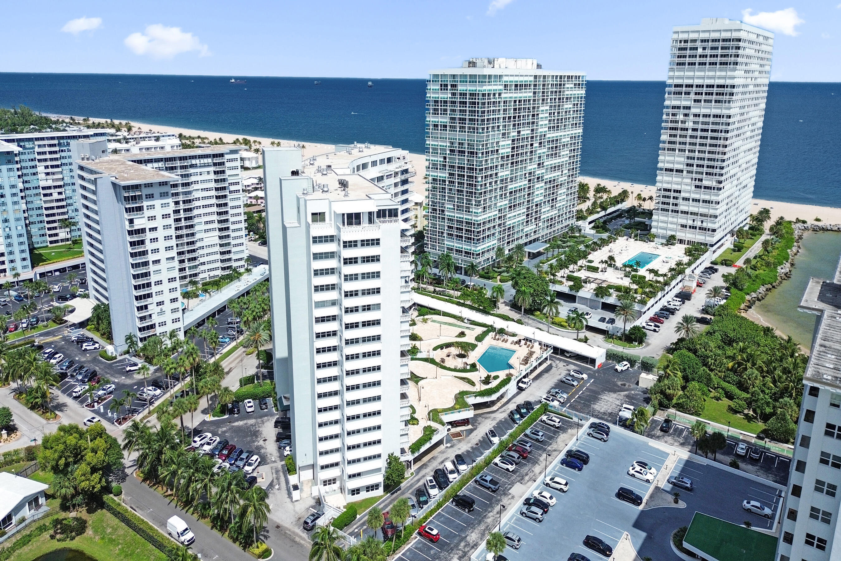 2000 S Ocean Drive 604 Property Photo 28