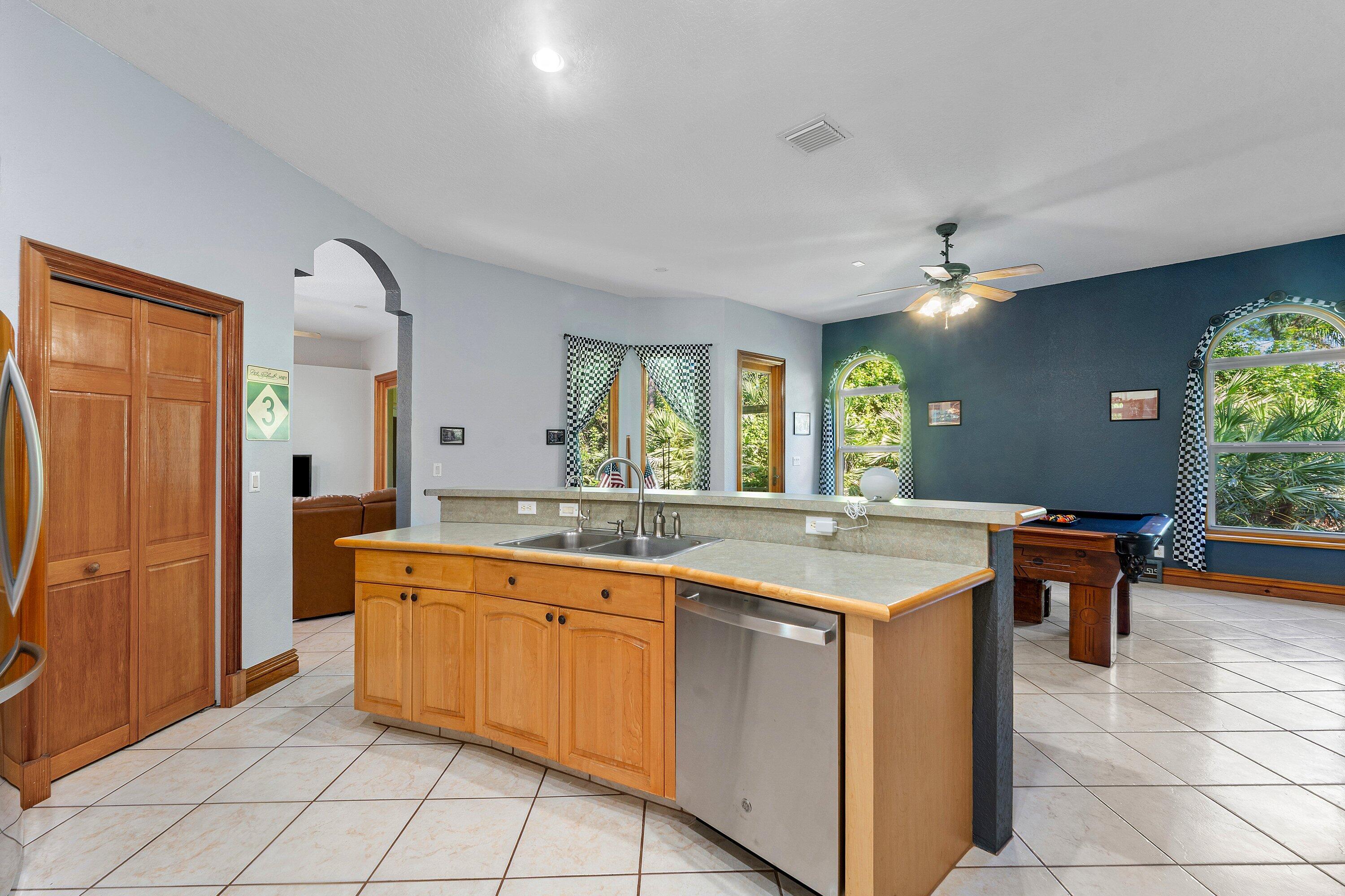 15575 88th Place N Property Photo 12