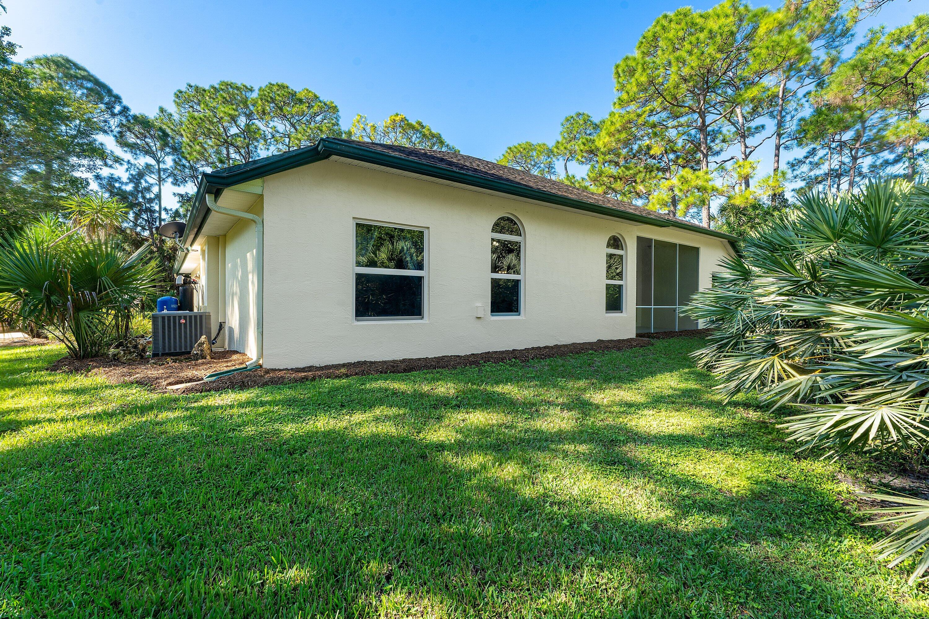 15575 88th Place N Property Photo 28