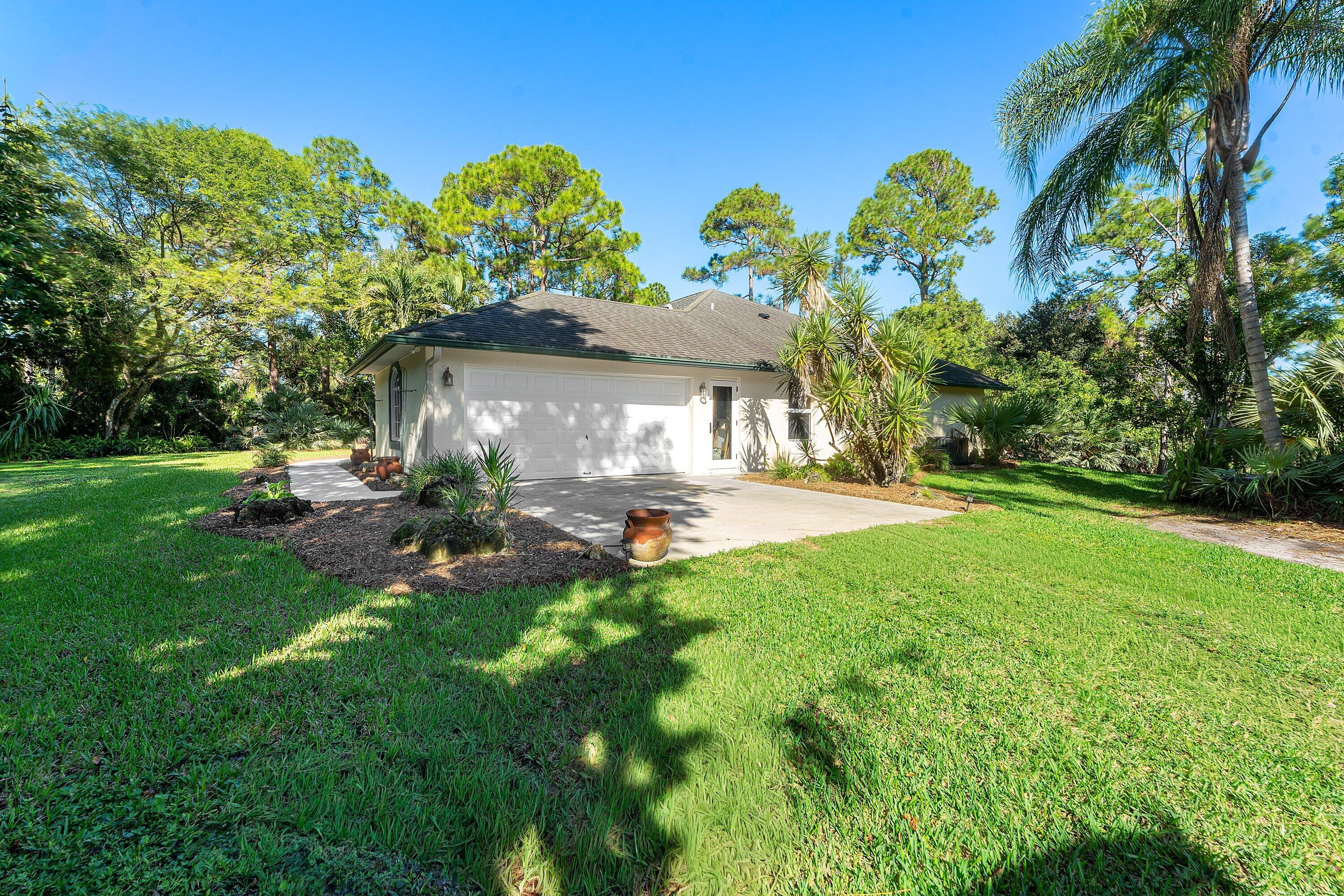 15575 88th Place N Property Photo 29