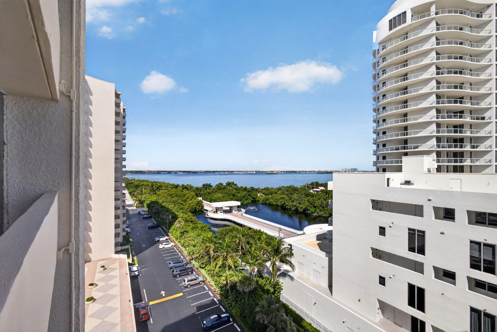 4200 N Ocean Drive 1-905 Property Photo 6
