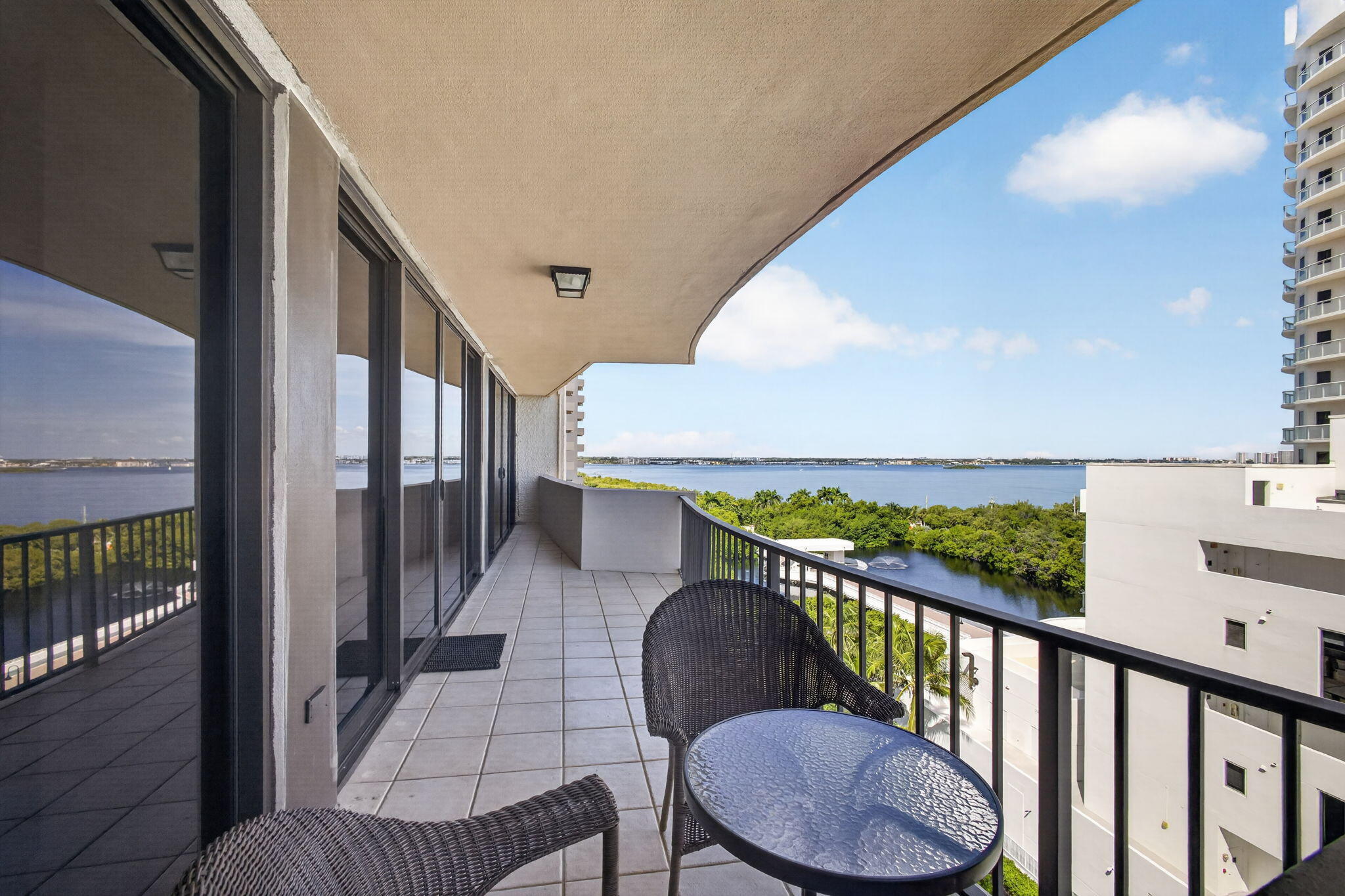 4200 N Ocean Drive 1-905 Property Photo 14