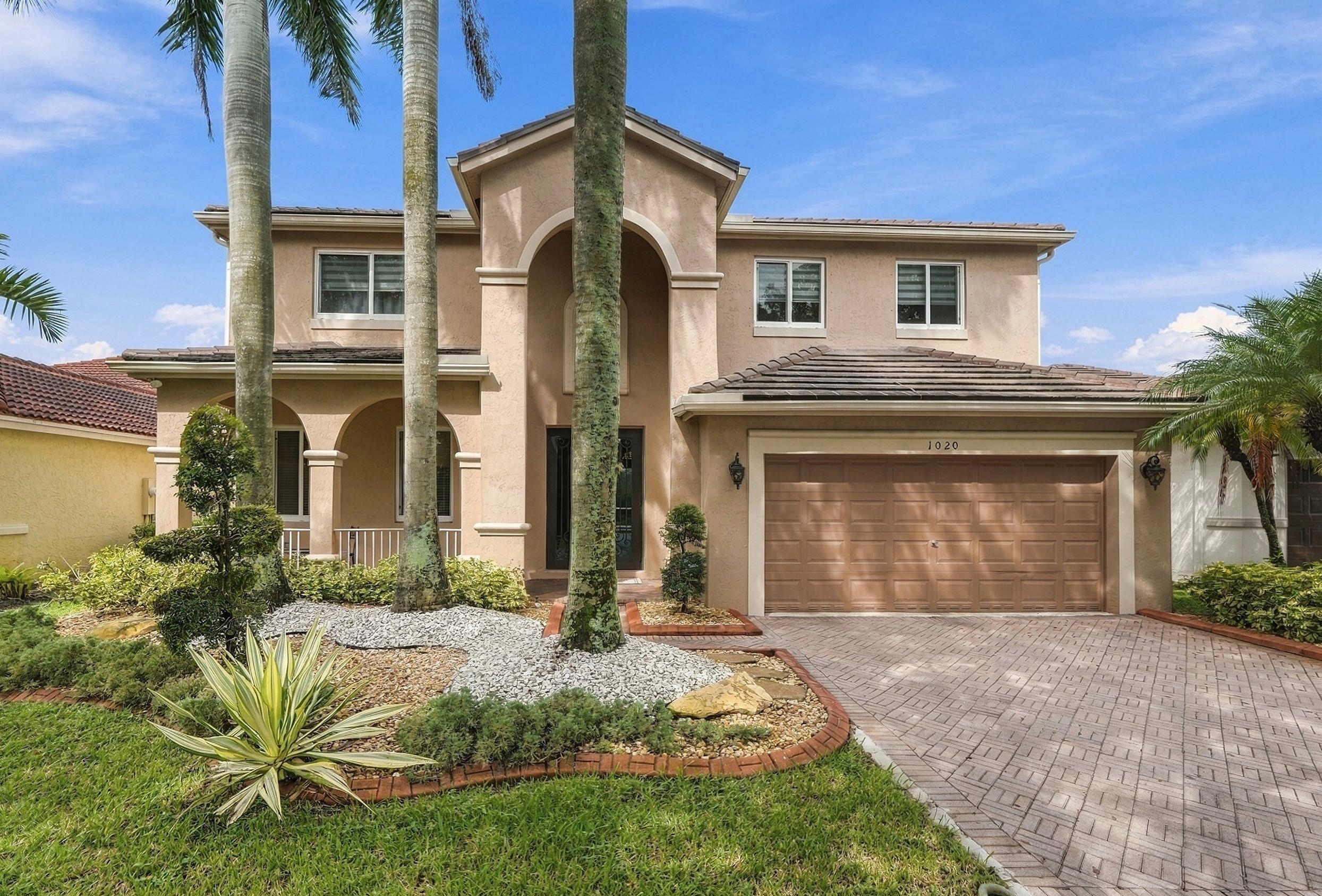 1020 Lavender Circle Property Photo 1