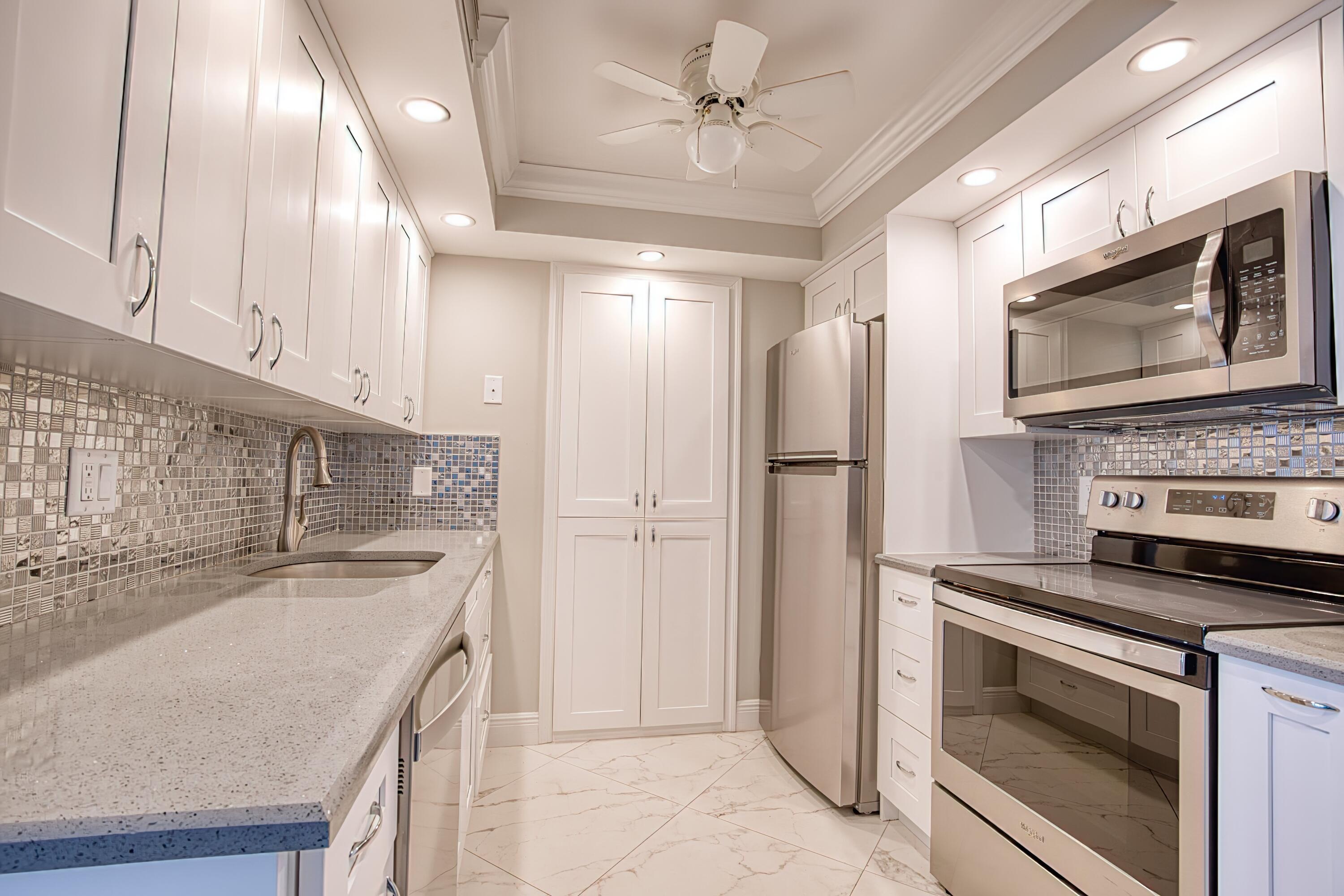 111 Briny Avenue 610 Property Photo 3