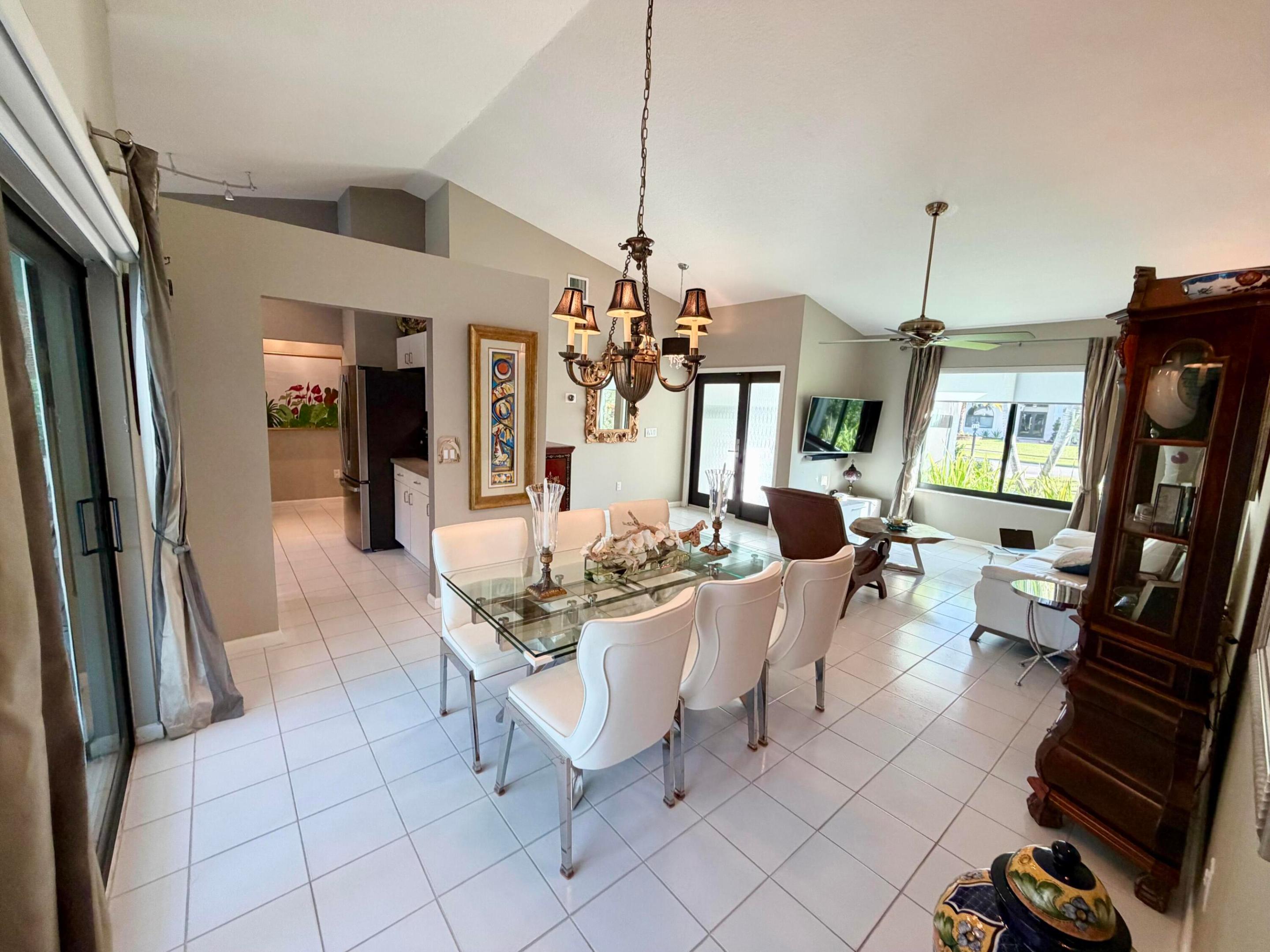 5722 Aspen Ridge Circle Property Photo 9