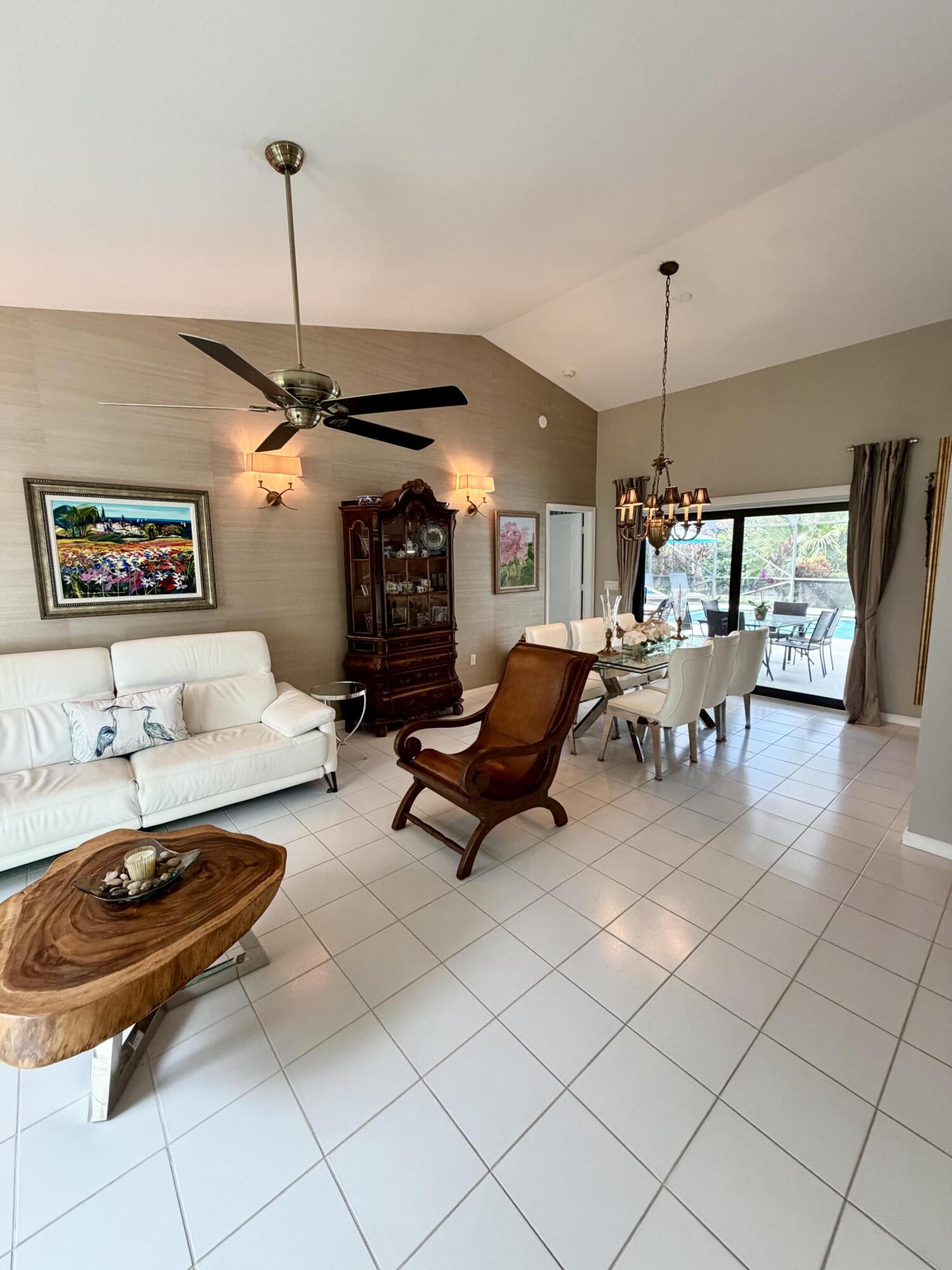 5722 Aspen Ridge Circle Property Photo 11
