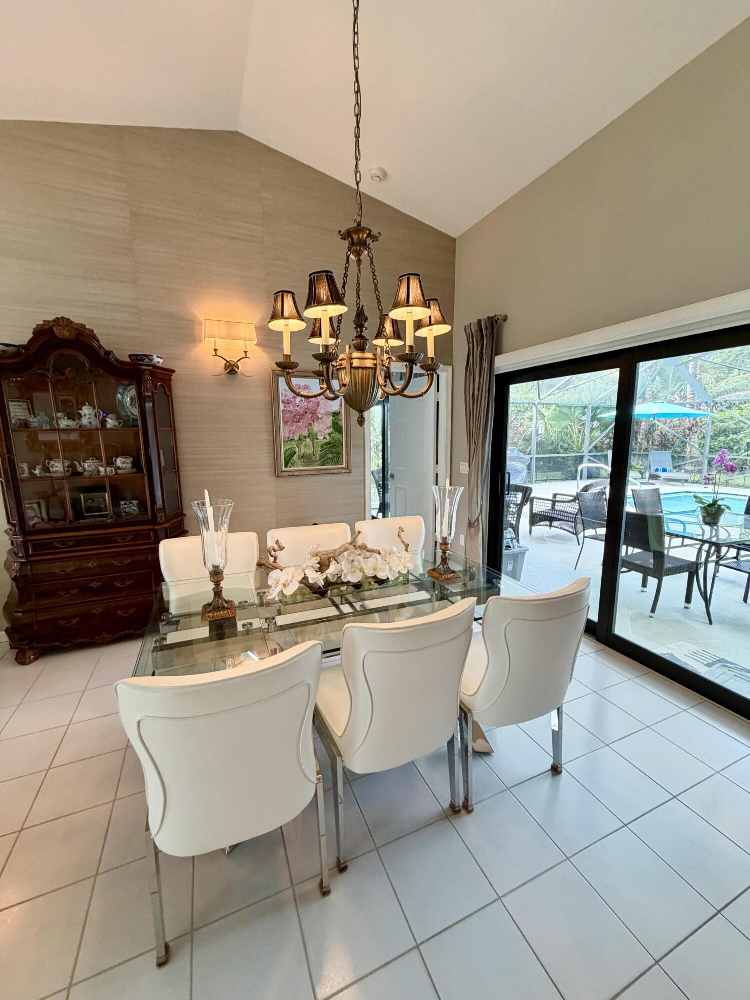 5722 Aspen Ridge Circle Property Photo 12