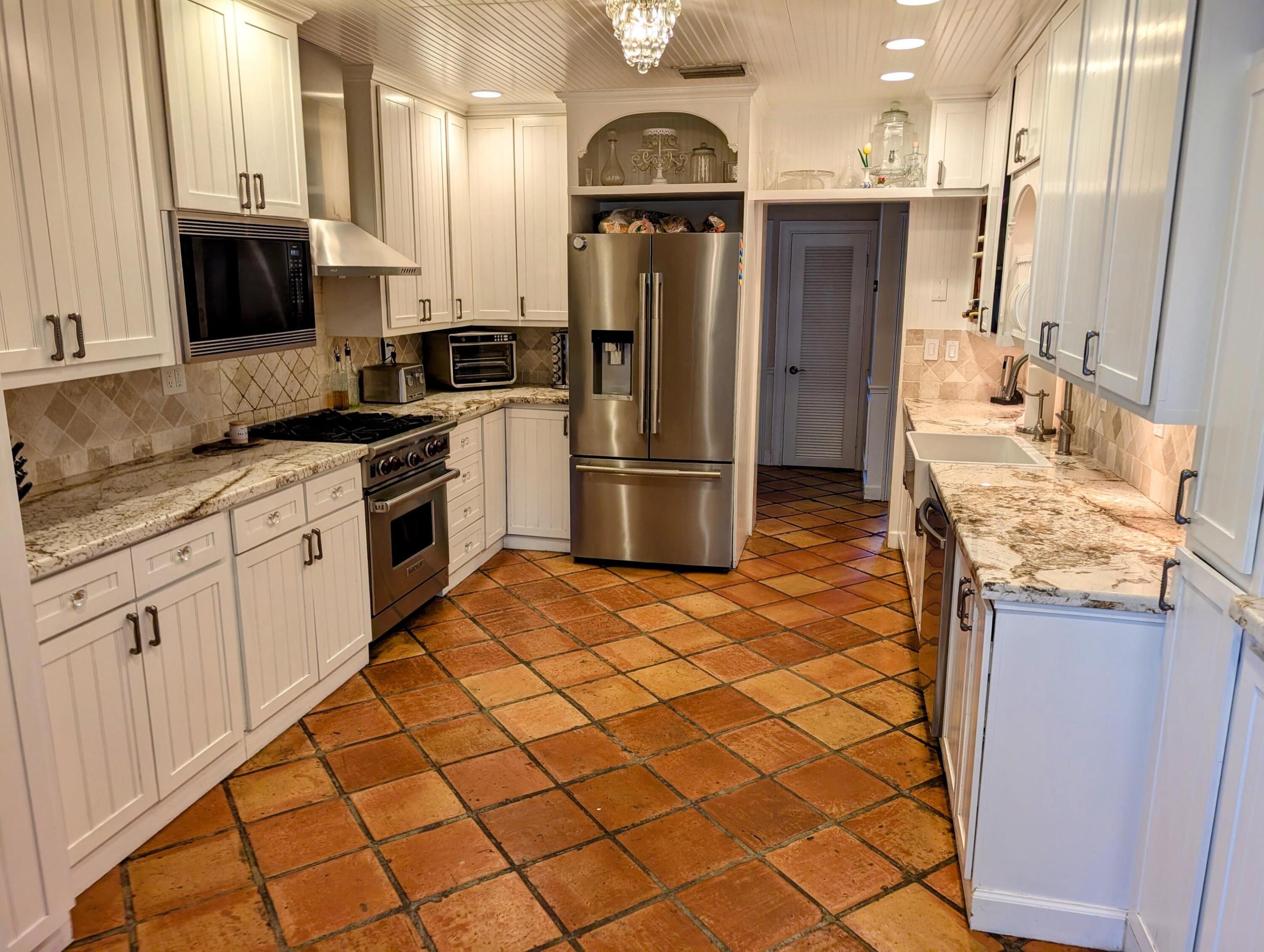 511 Lido Drive Property Photo 16