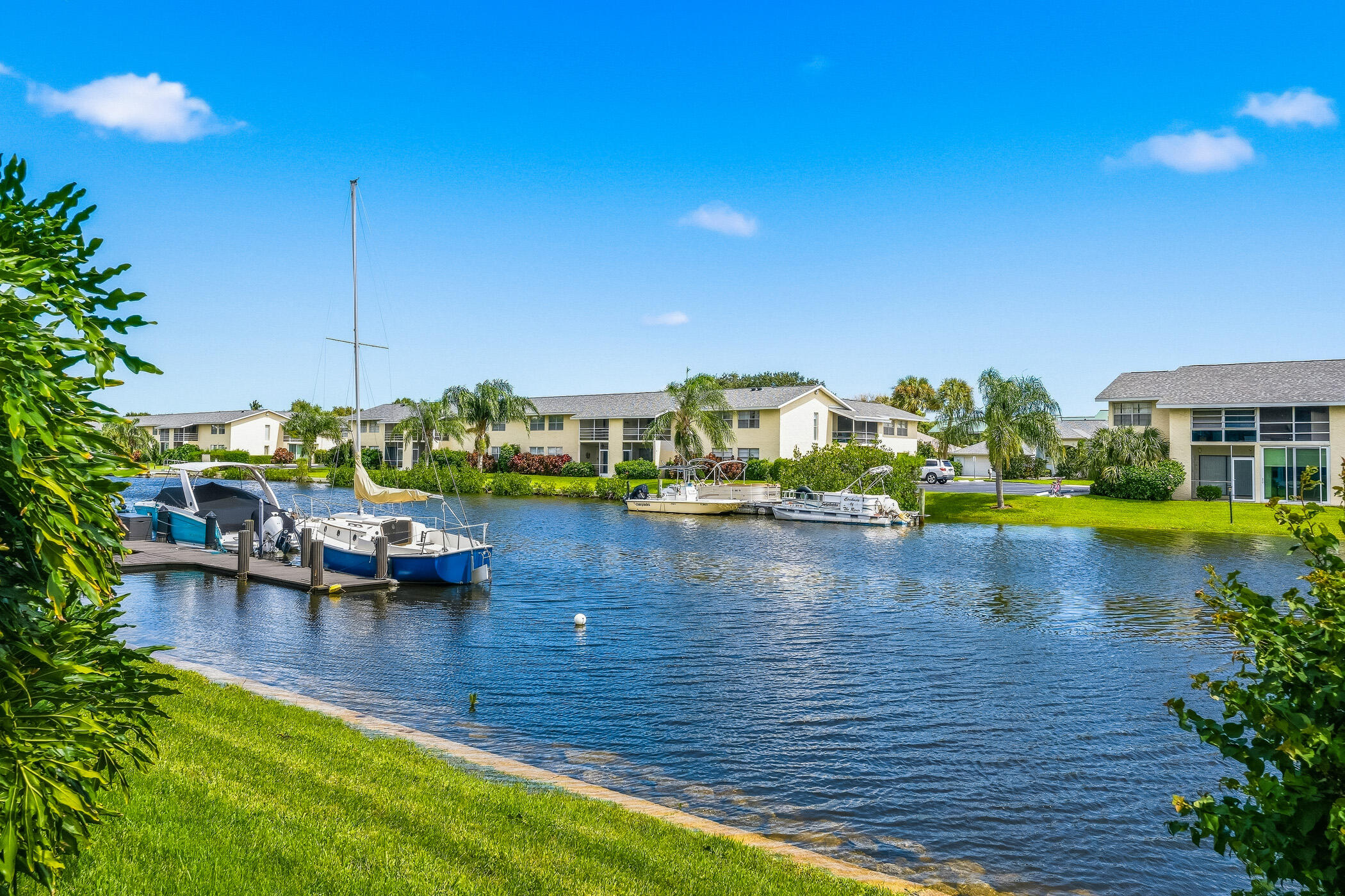 1830 Robalo Drive Property Photo 1