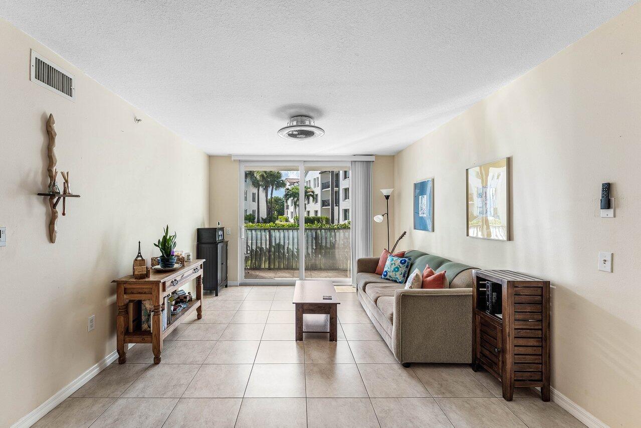 603 Villa Circle Property Photo 11