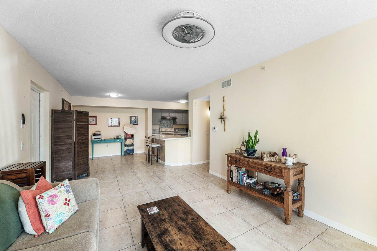 603 Villa Circle Property Photo 13