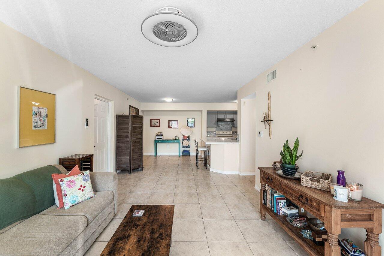 603 Villa Circle Property Photo 14