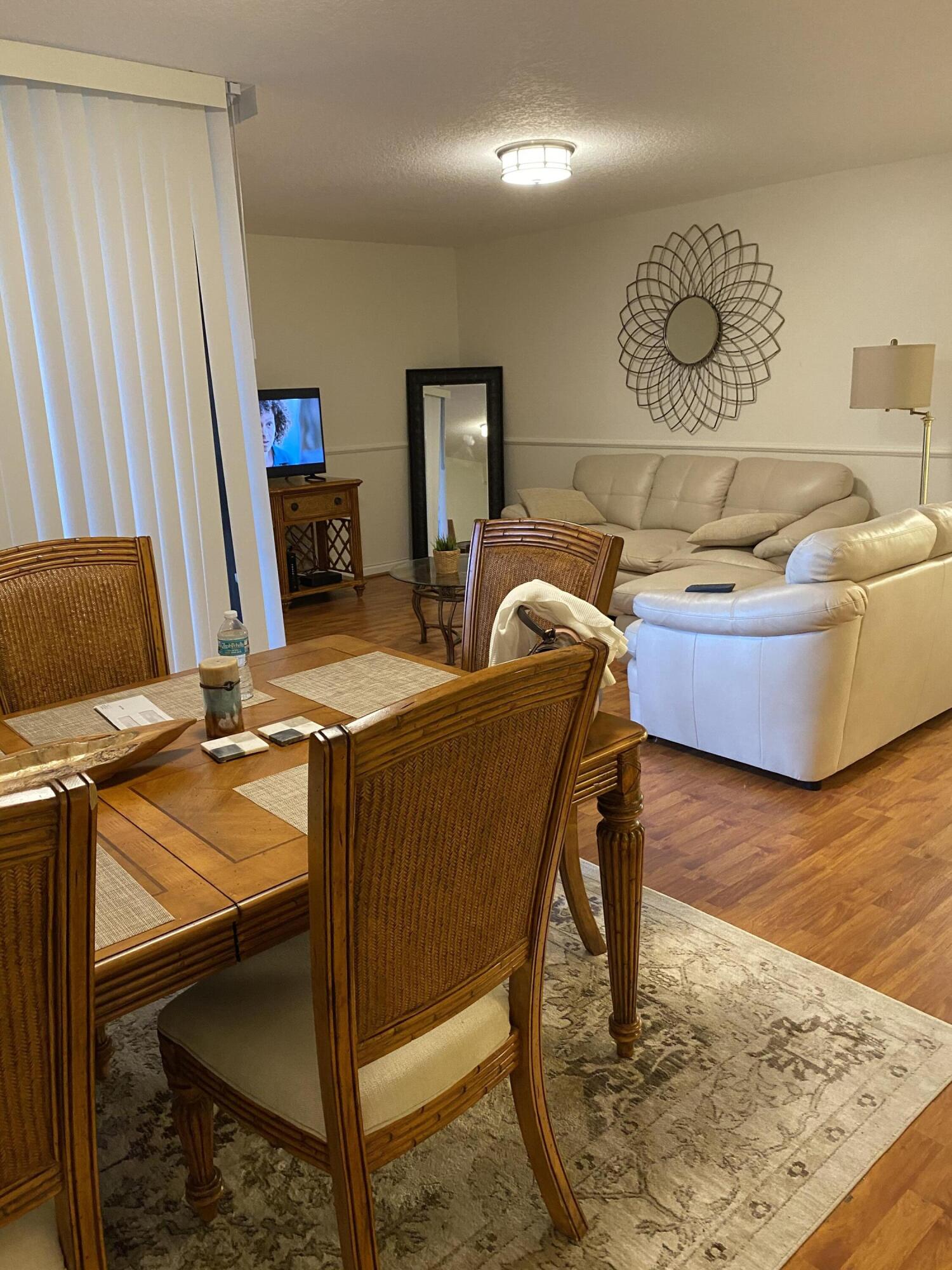 825 Egret Circle 103 Property Photo 2
