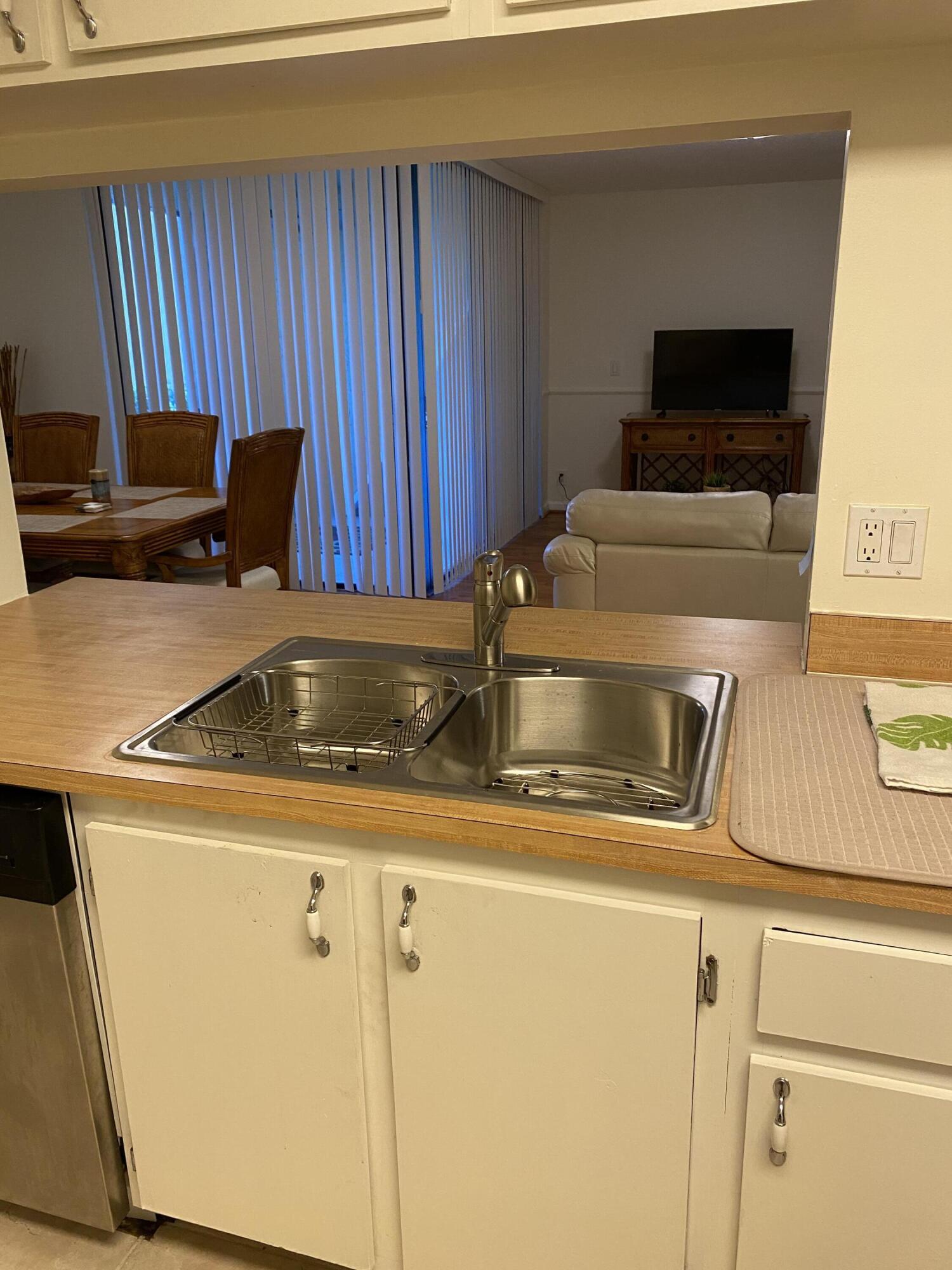 825 Egret Circle 103 Property Photo 13