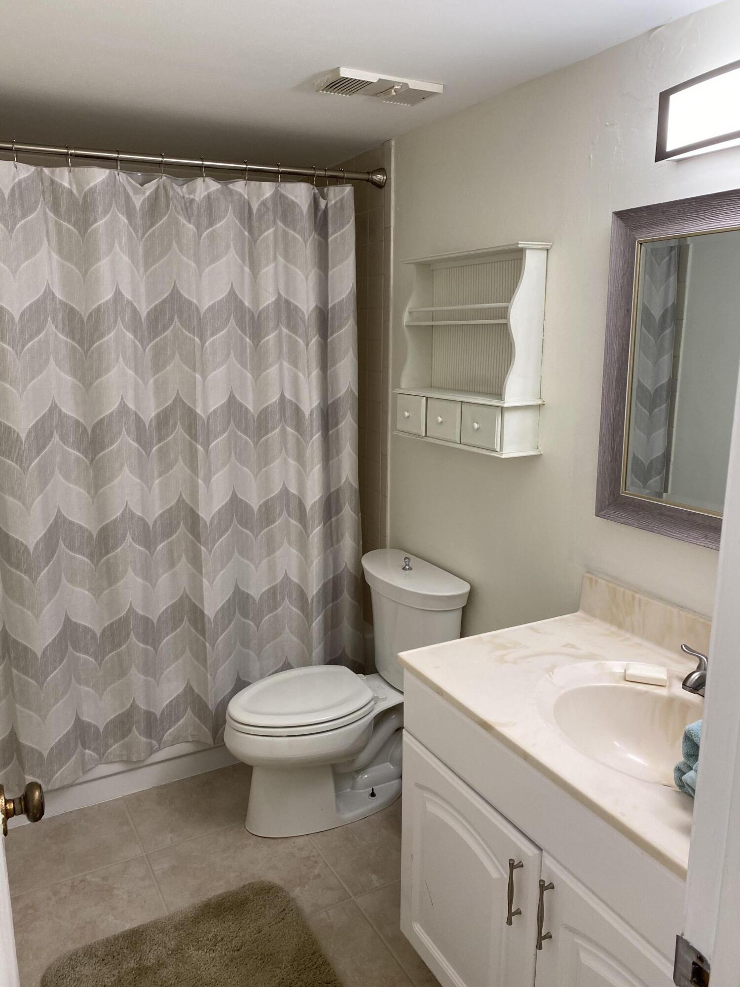 825 Egret Circle 103 Property Photo 25
