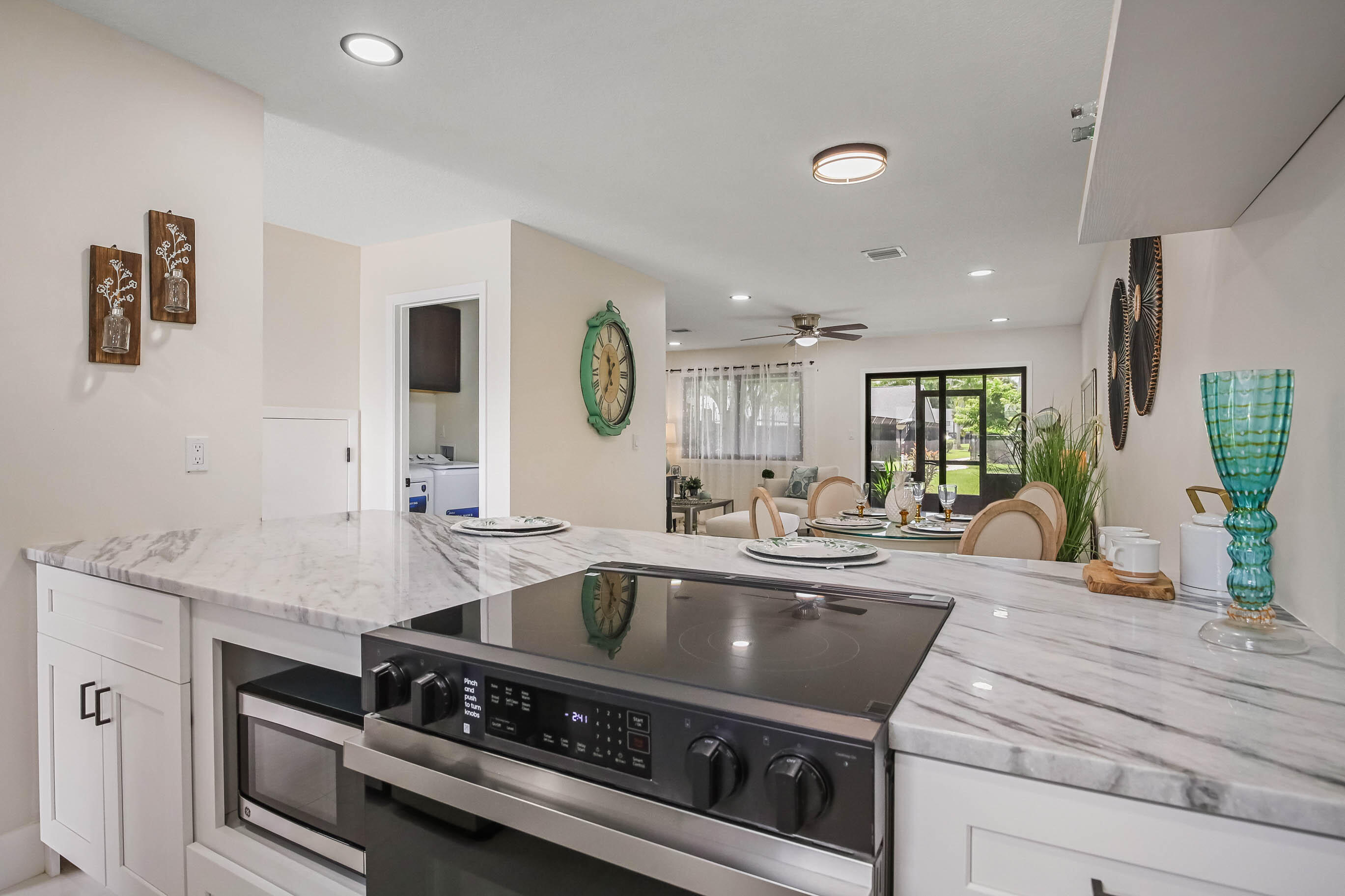 4605 Pier Drive Property Photo 7