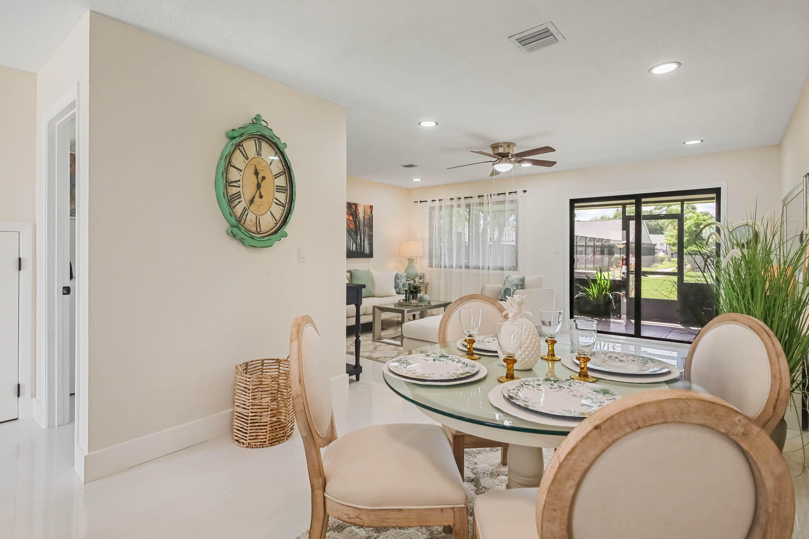 4605 Pier Drive Property Photo 10