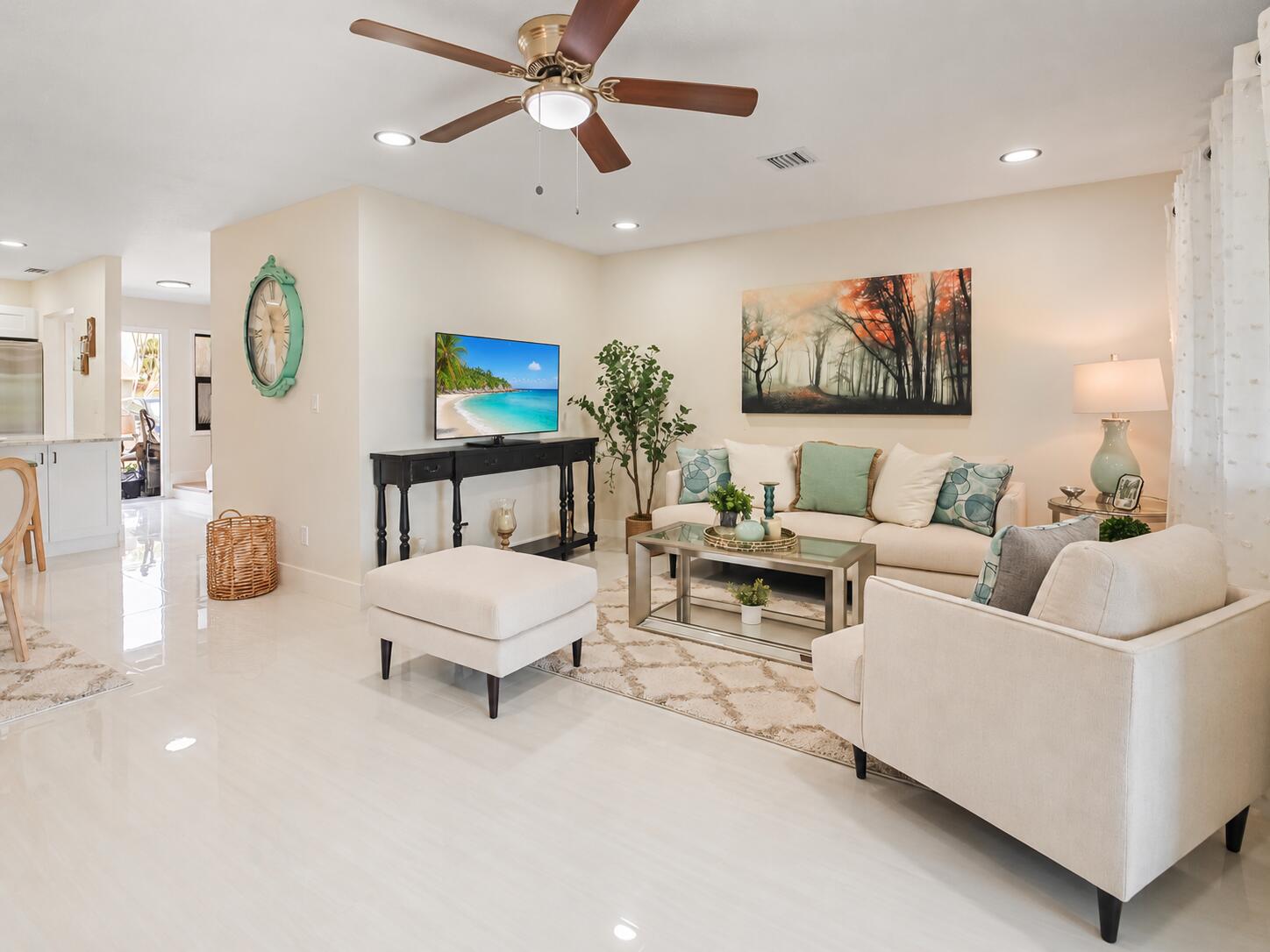 4605 Pier Drive Property Photo 11