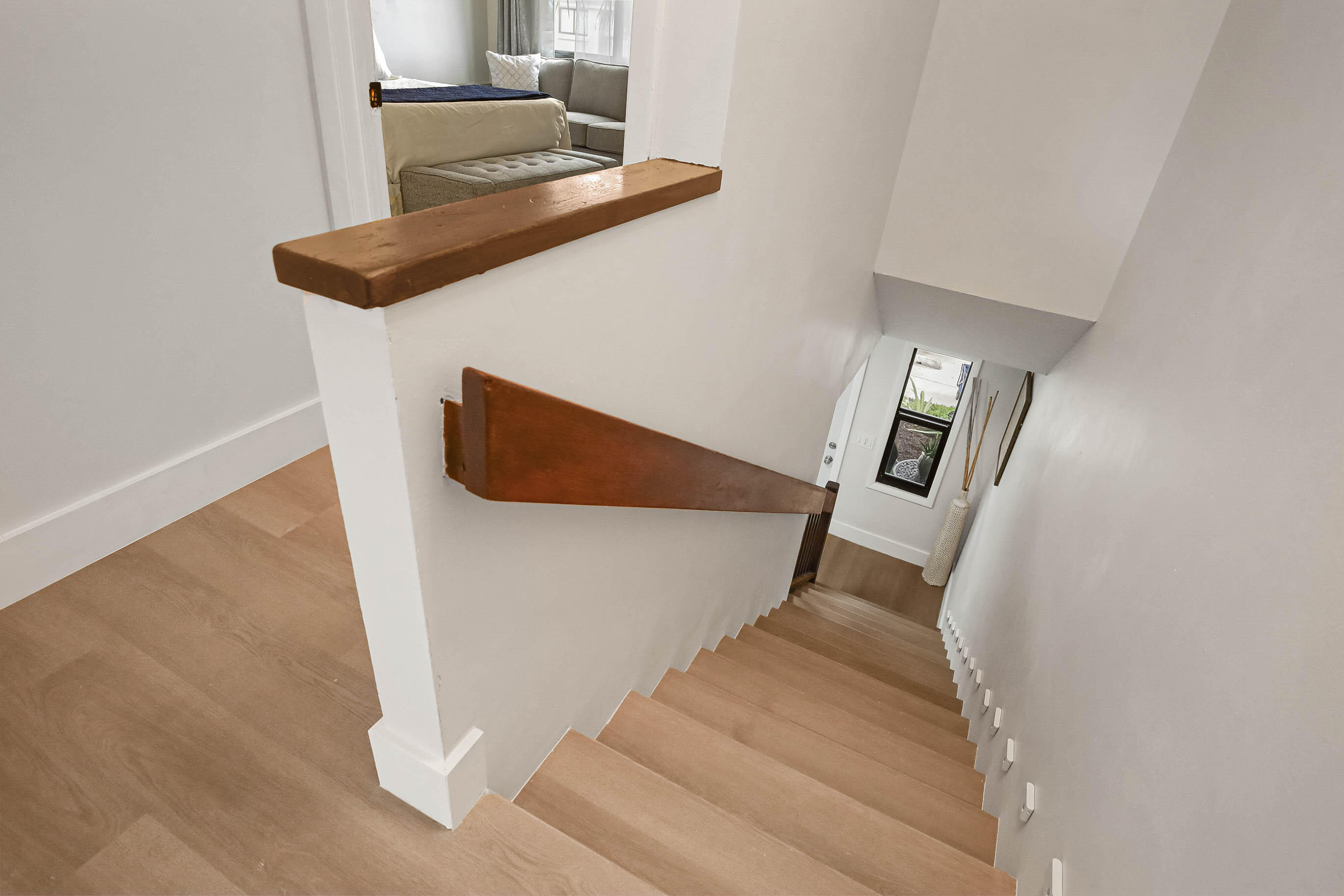 4605 Pier Drive Property Photo 22