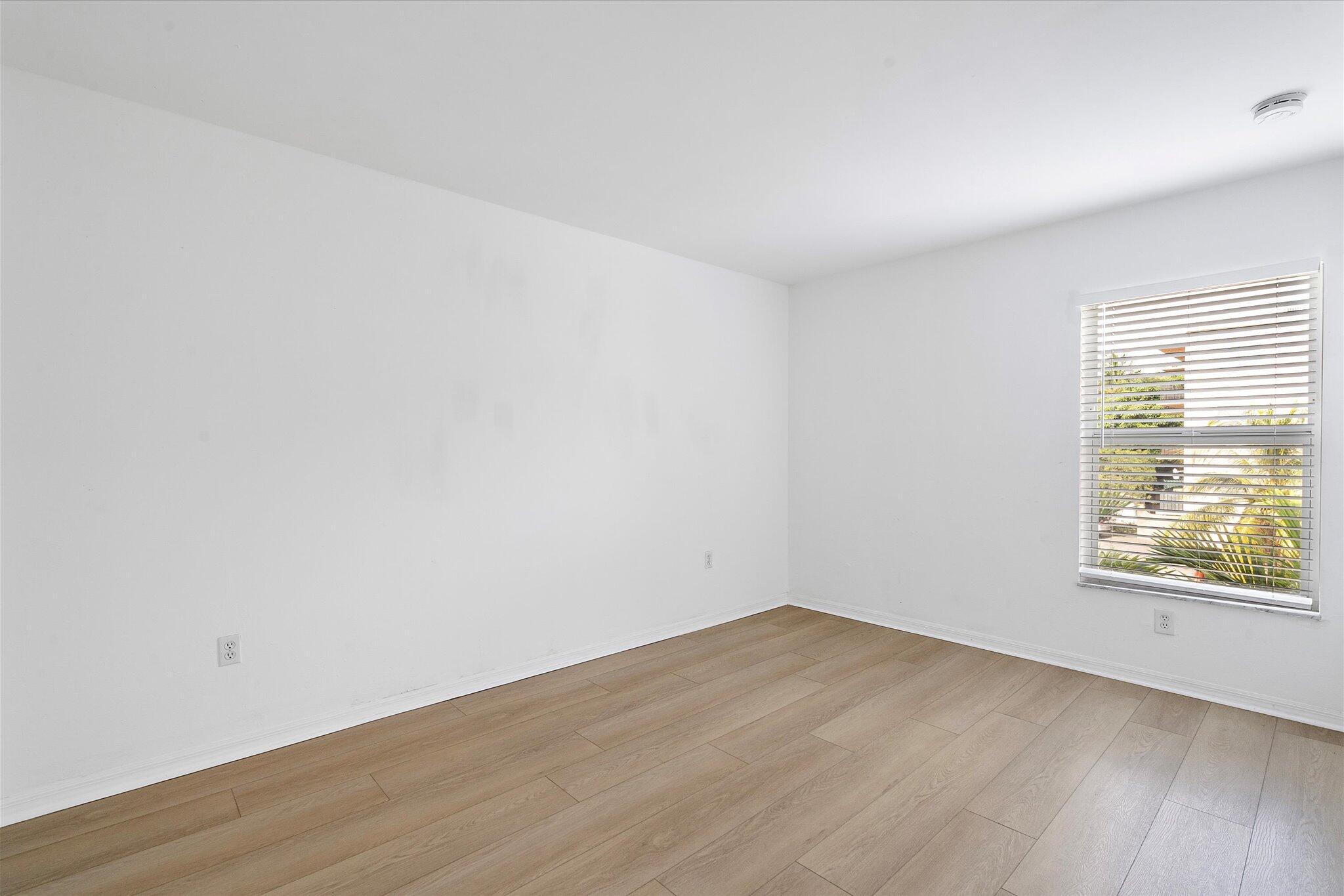 2138 Sw 6 Street 301 Property Photo 13