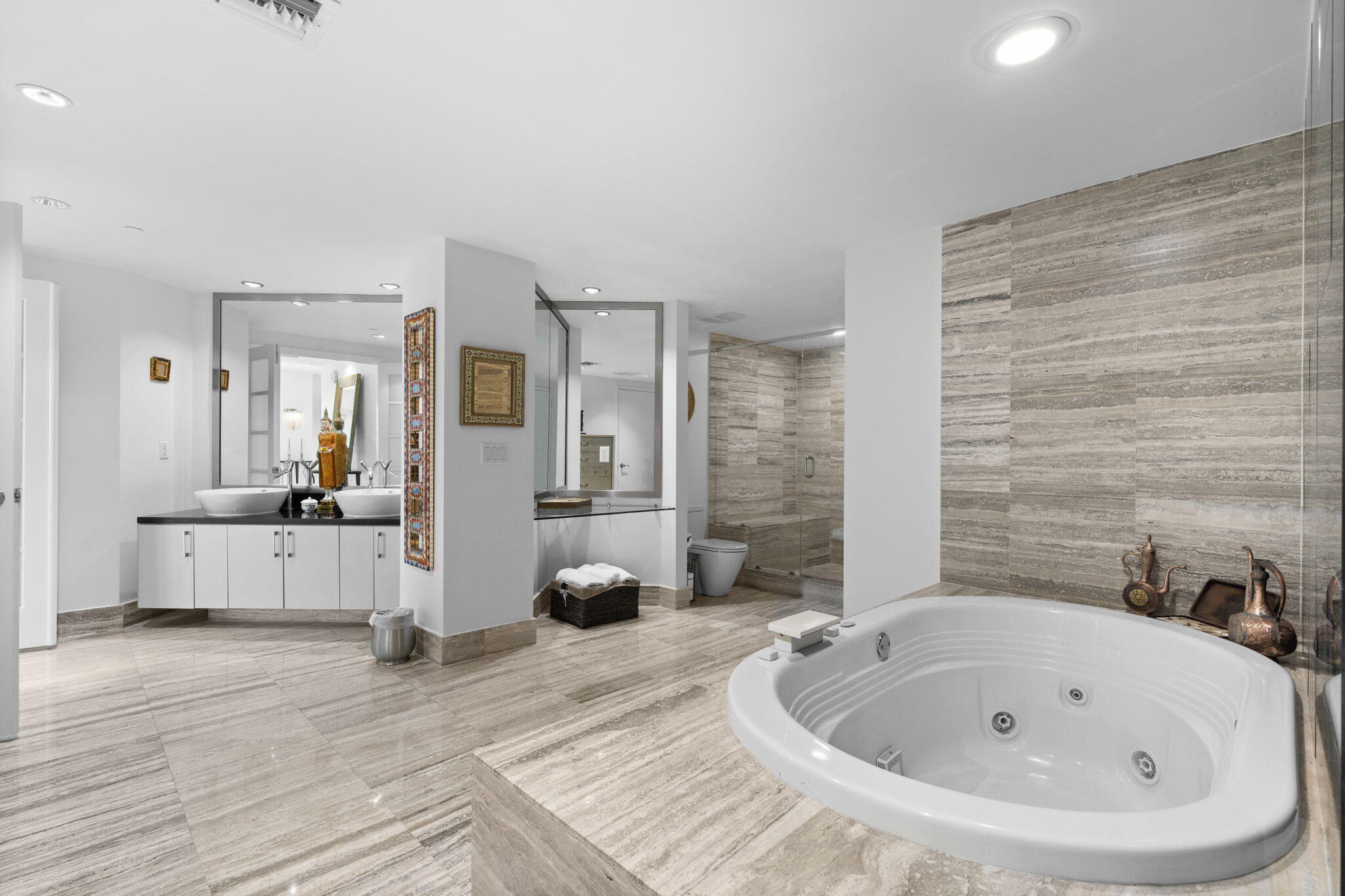 101 S Fort Lauderdale Beach Boulevard 208 Property Photo 28