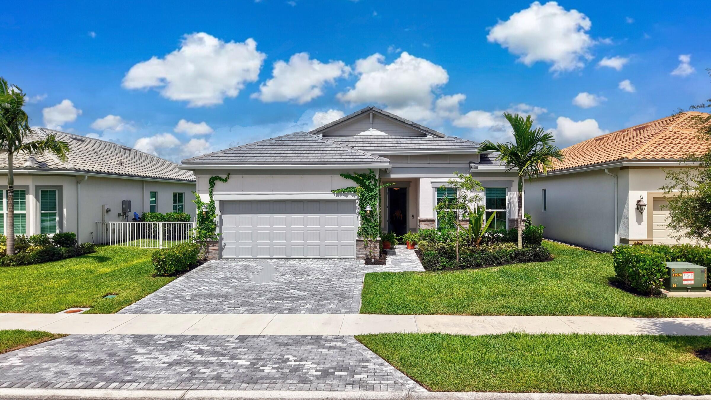 4541 Matilda Court Property Photo 1