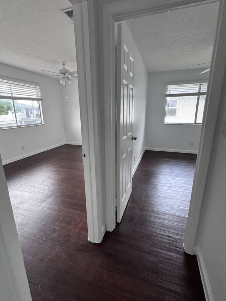 113 E Tiffany Drive 4 Property Photo 7