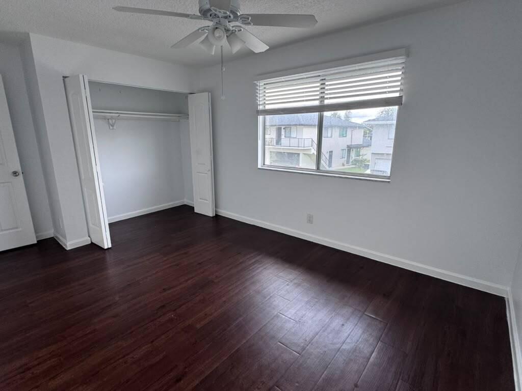 113 E Tiffany Drive 4 Property Photo 8