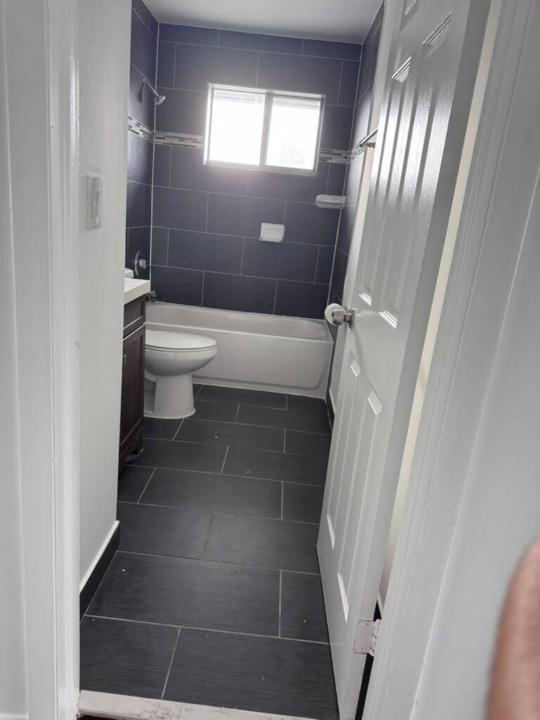 113 E Tiffany Drive 4 Property Photo 10