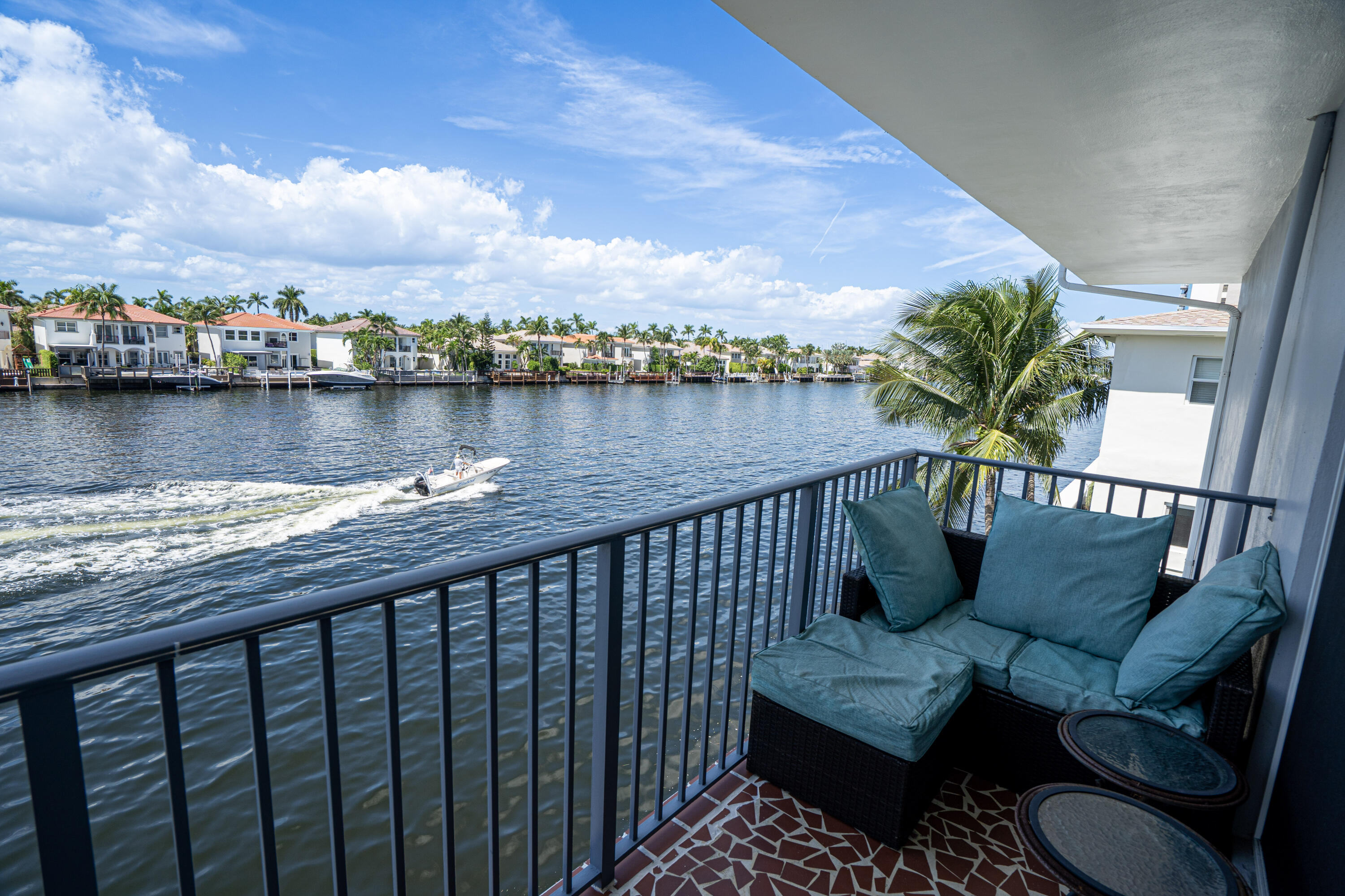 2600 S OCEAN Drive S305 Property Photo 1